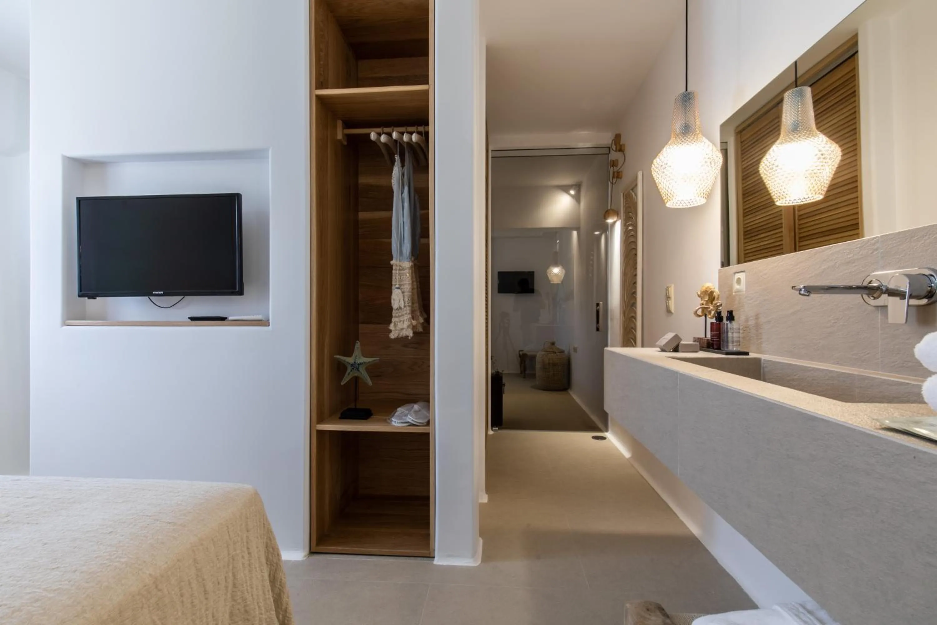 Bedroom in Athina Studios and Suites Plaka