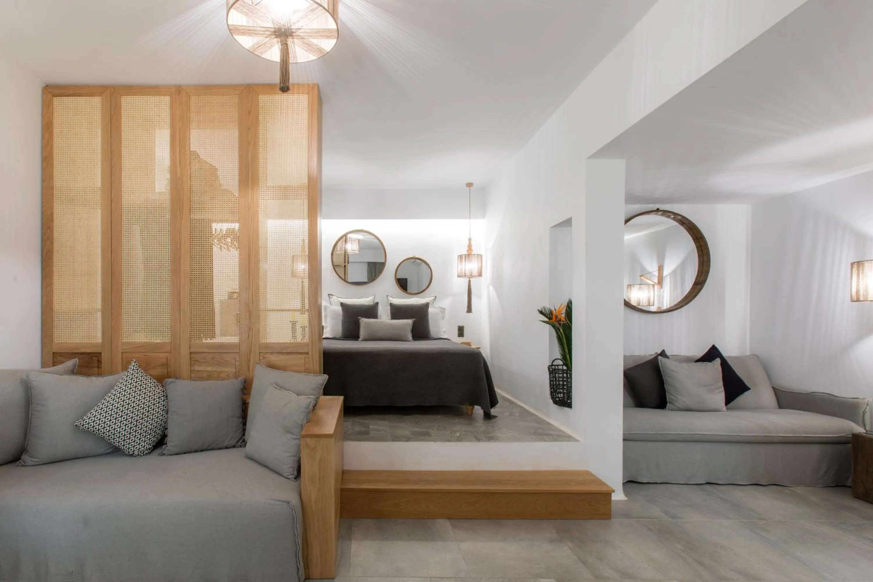 Bed in Athina Studios and Suites Plaka