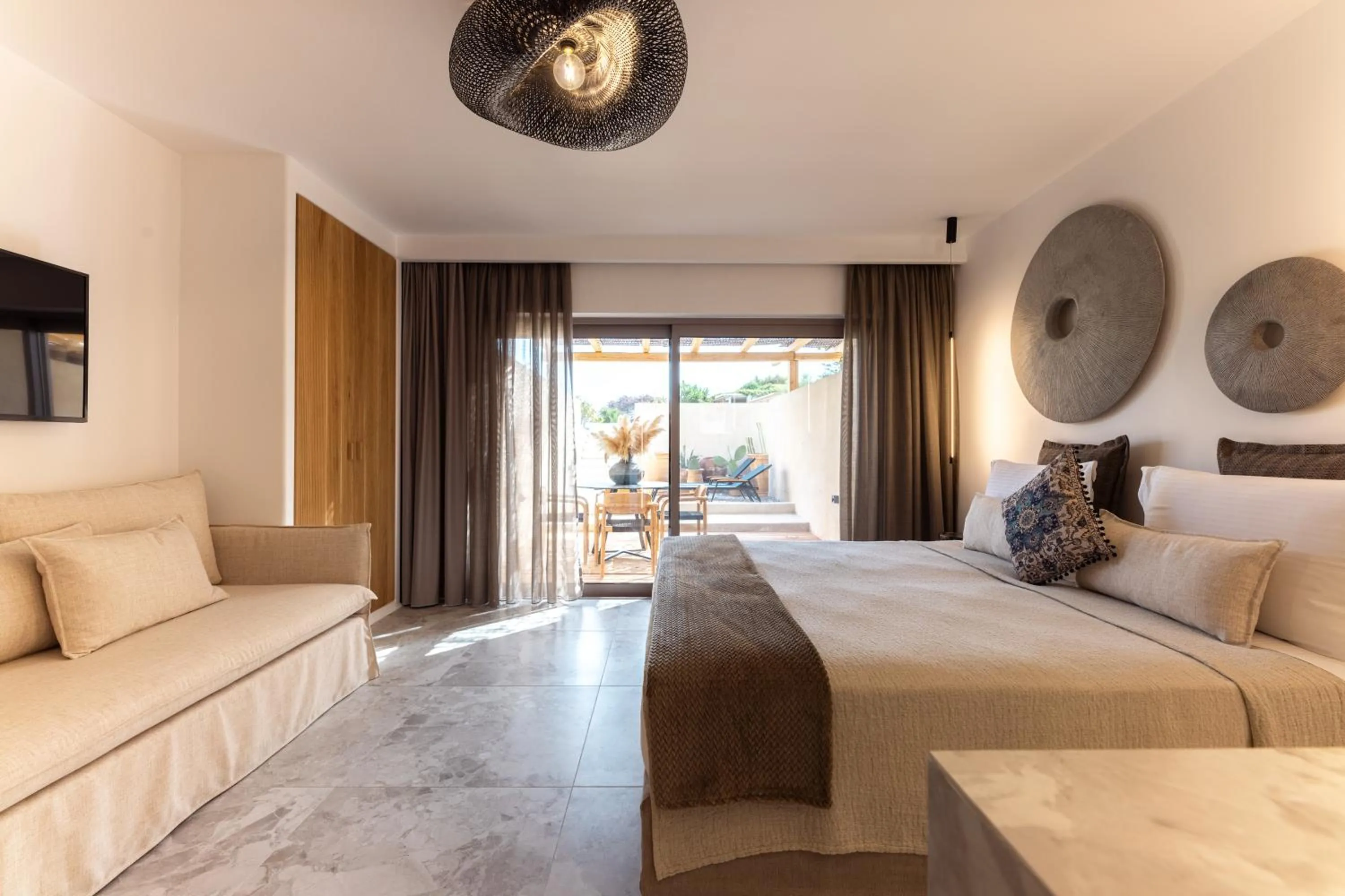 Bedroom, Bed in Athina Studios and Suites Plaka
