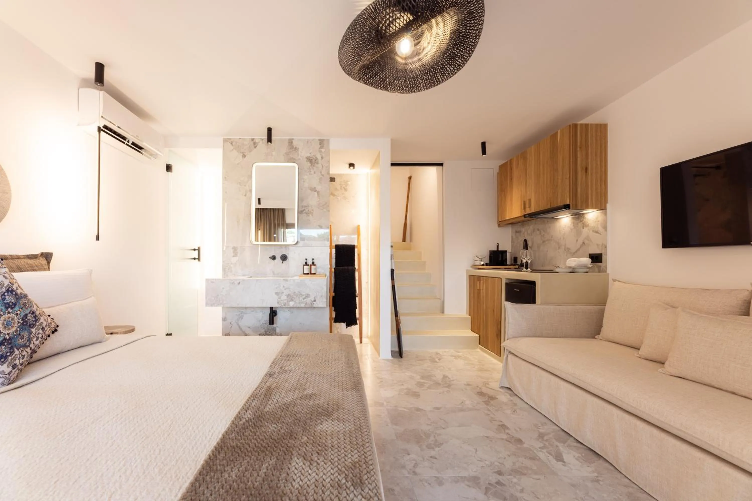 Bedroom in Athina Studios and Suites Plaka