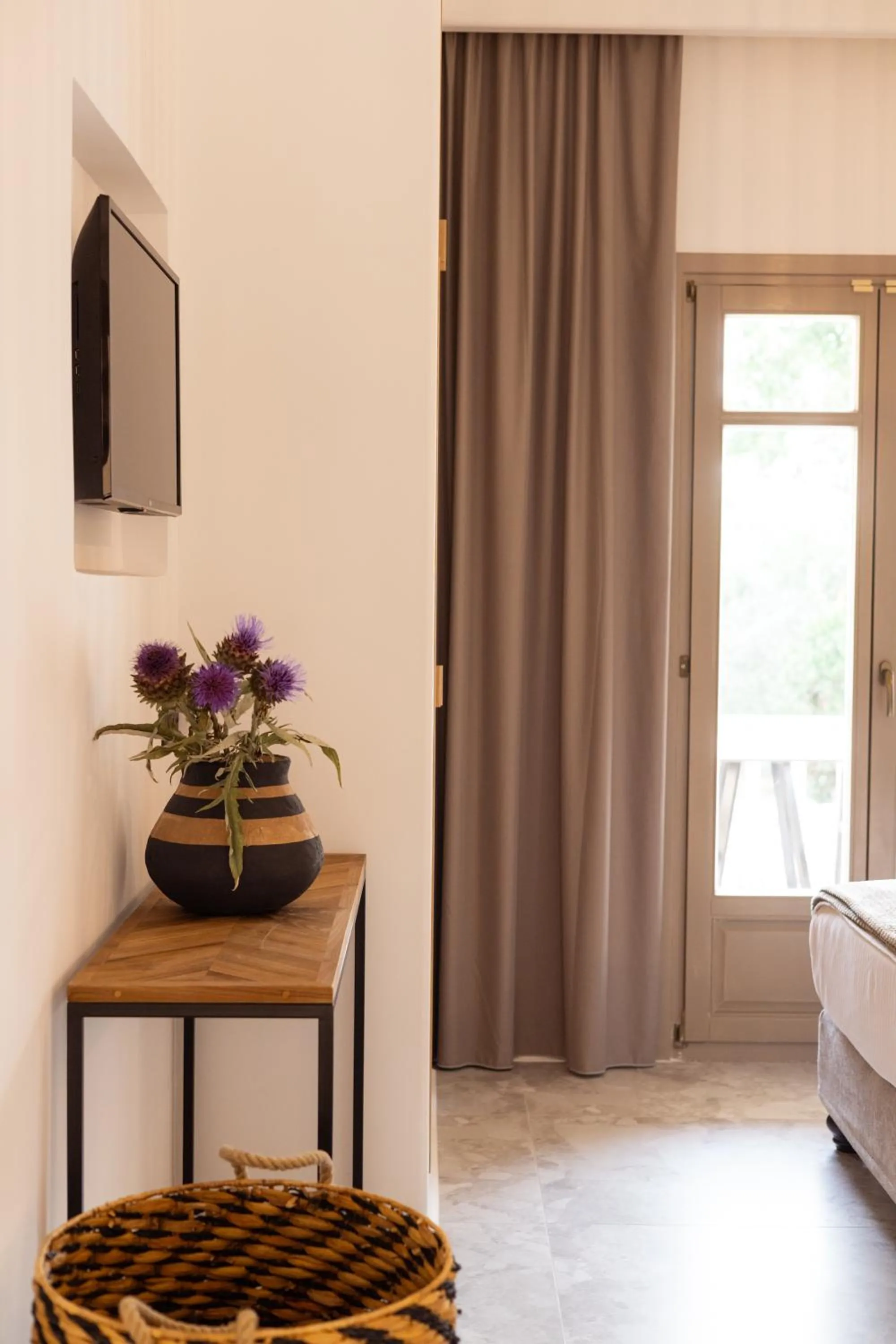 Decorative detail, Bed in Athina Studios and Suites Plaka