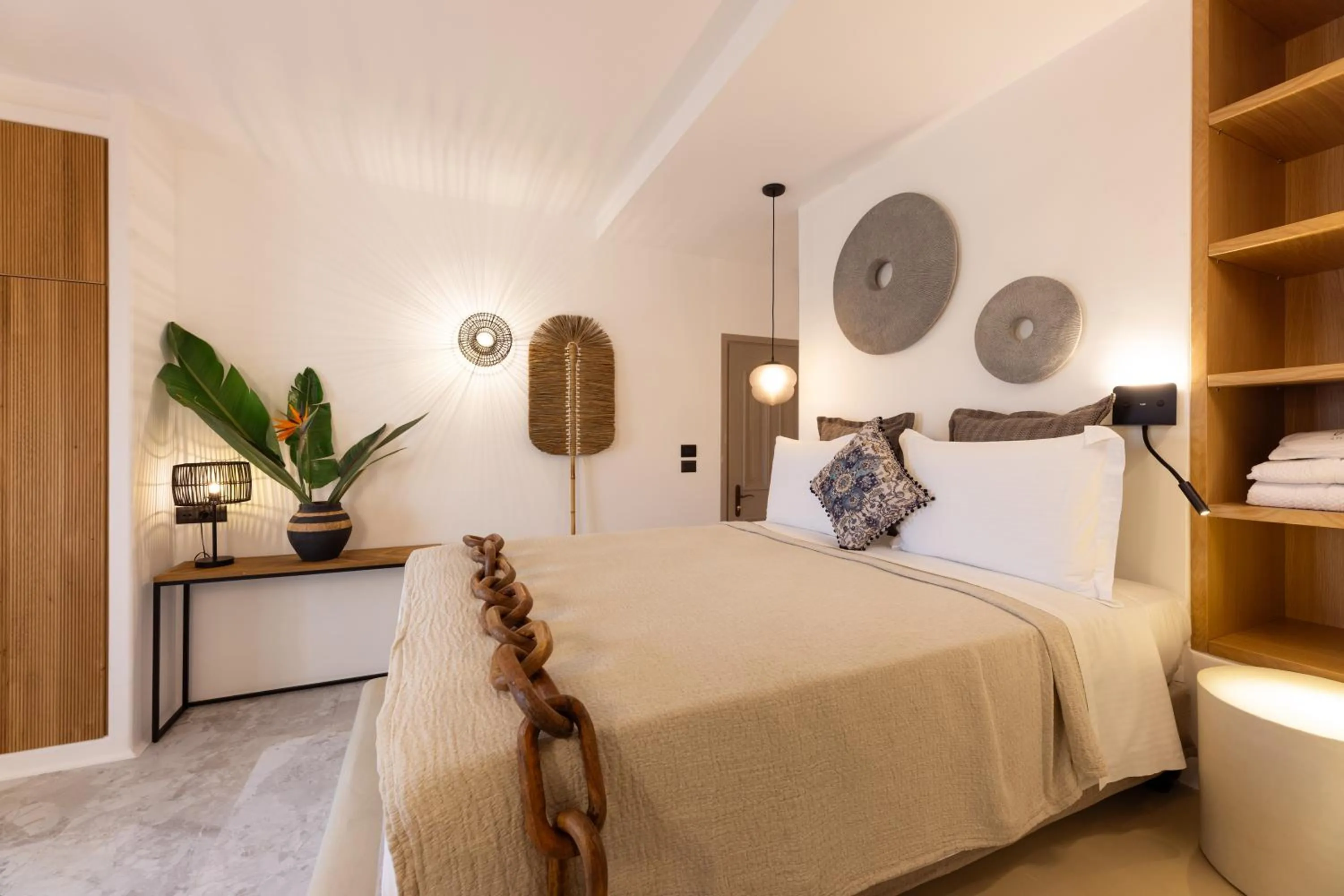 Bedroom, Bed in Athina Studios and Suites Plaka