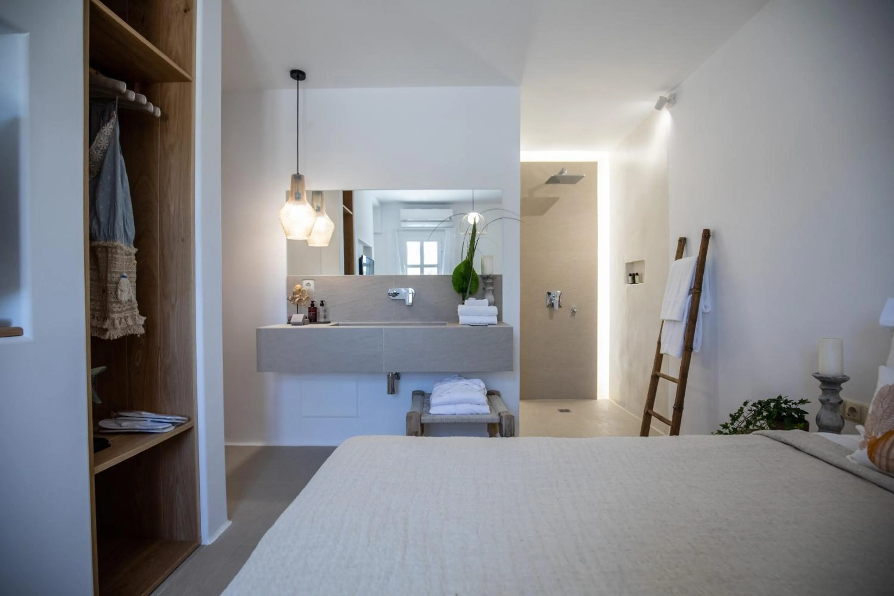 Bedroom, Bed in Athina Studios and Suites Plaka