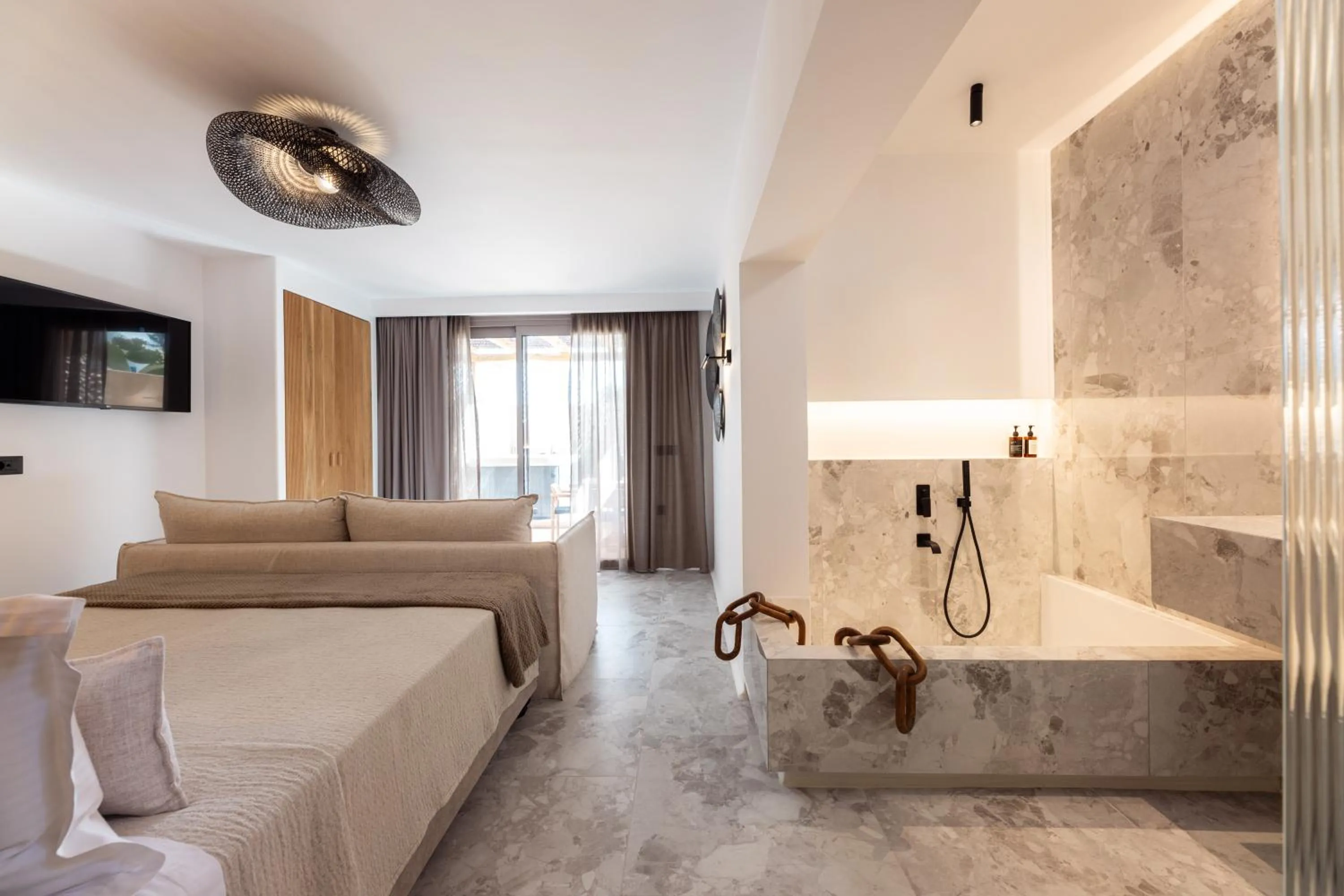 Bath in Athina Studios and Suites Plaka