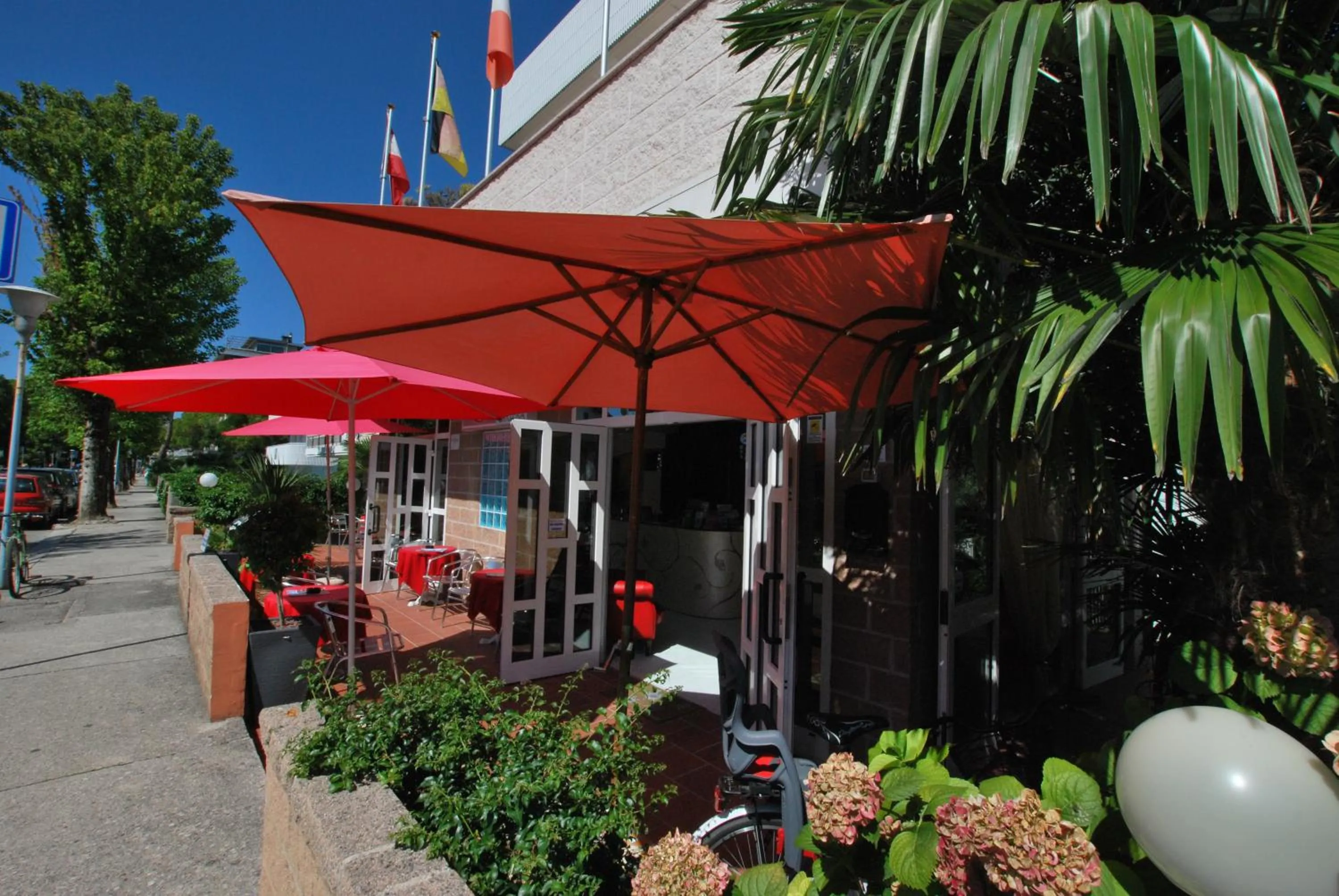 Property building in Hotel Nuova Graziosa