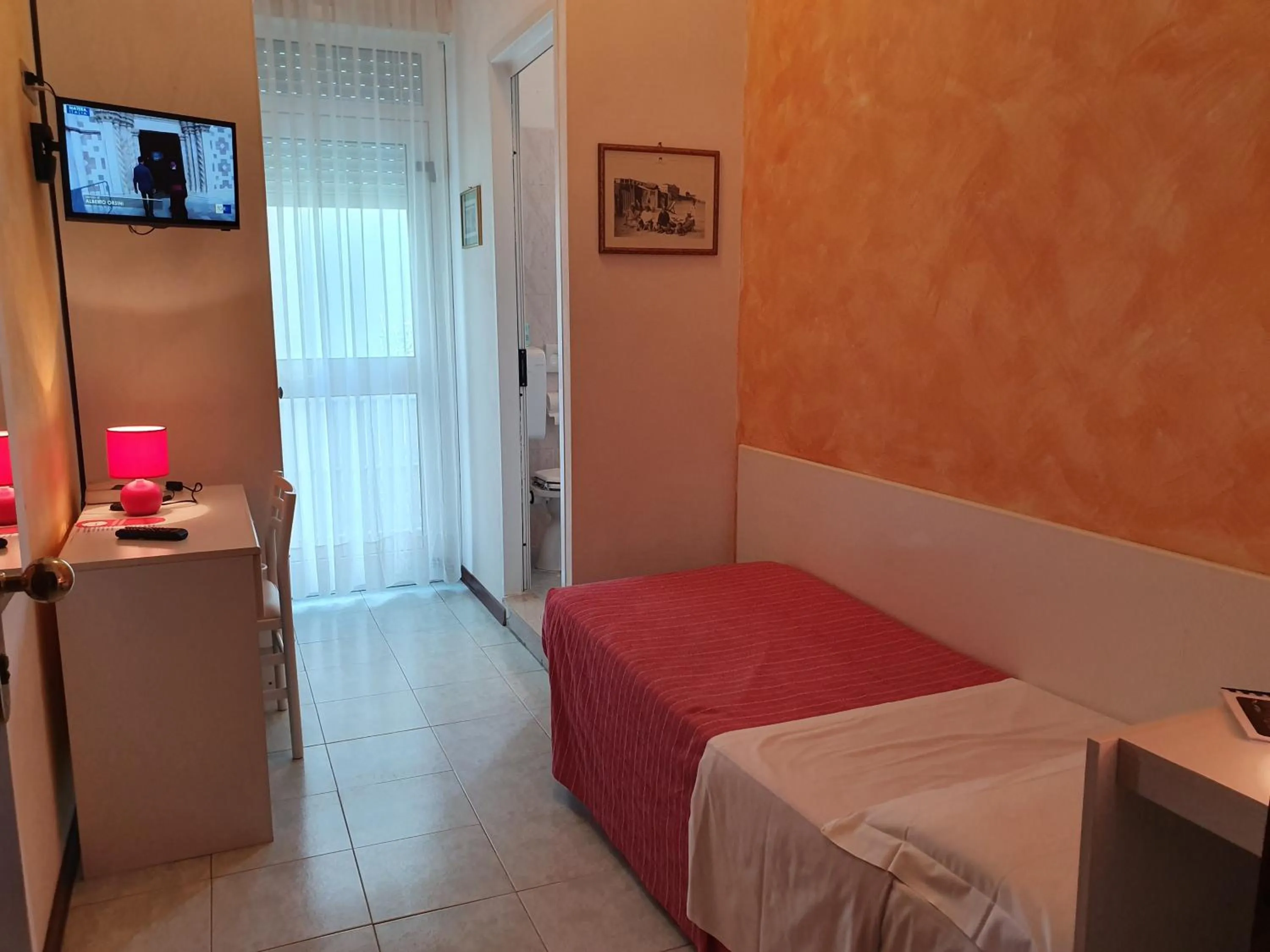 Photo of the whole room in Hotel Nuova Graziosa