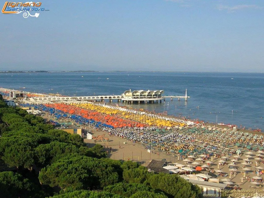 Beach in Hotel Nuova Graziosa