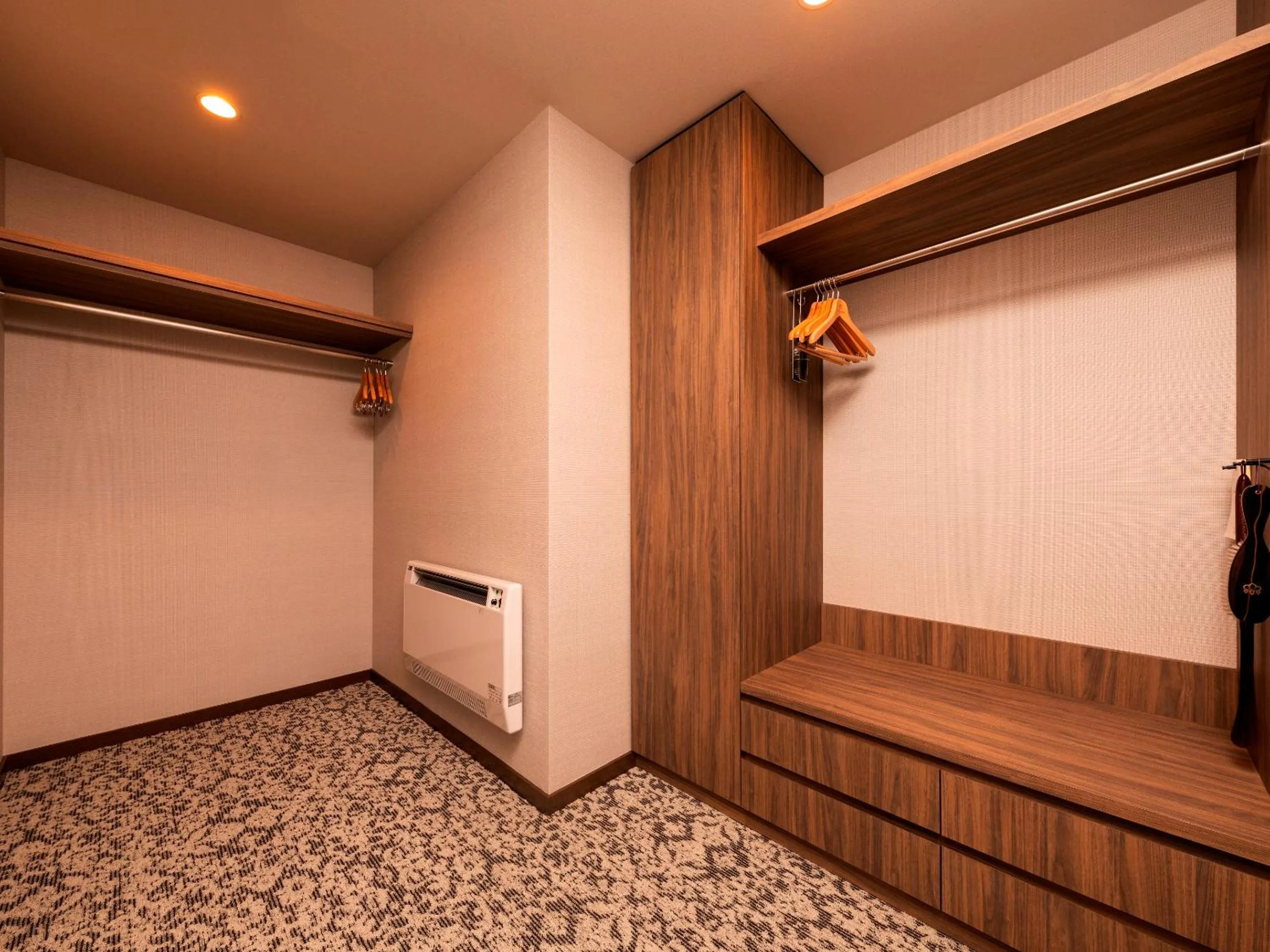 wardrobe in Hakuba Tokyu Hotel