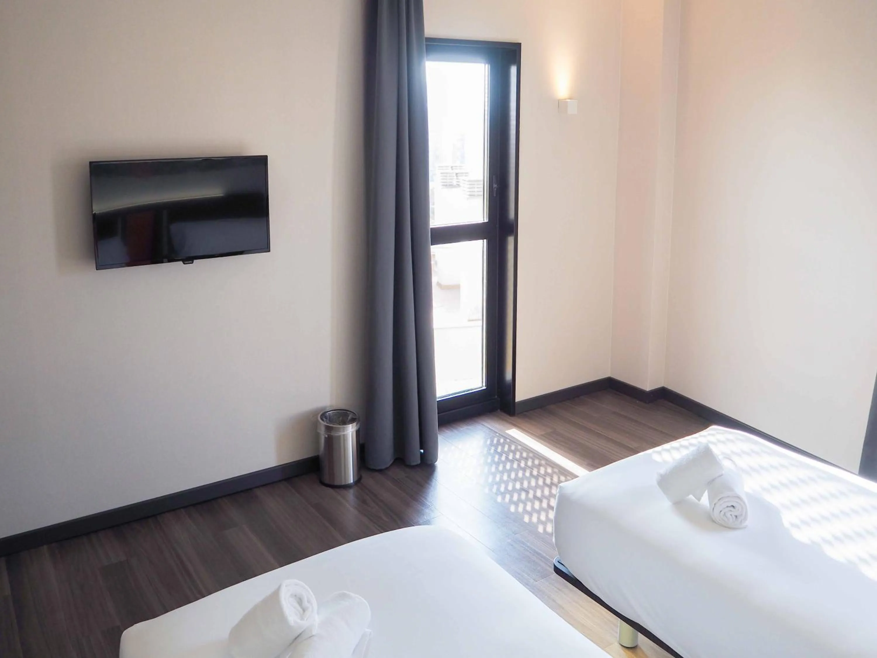 Bed in easyHotel Barcelona Fira