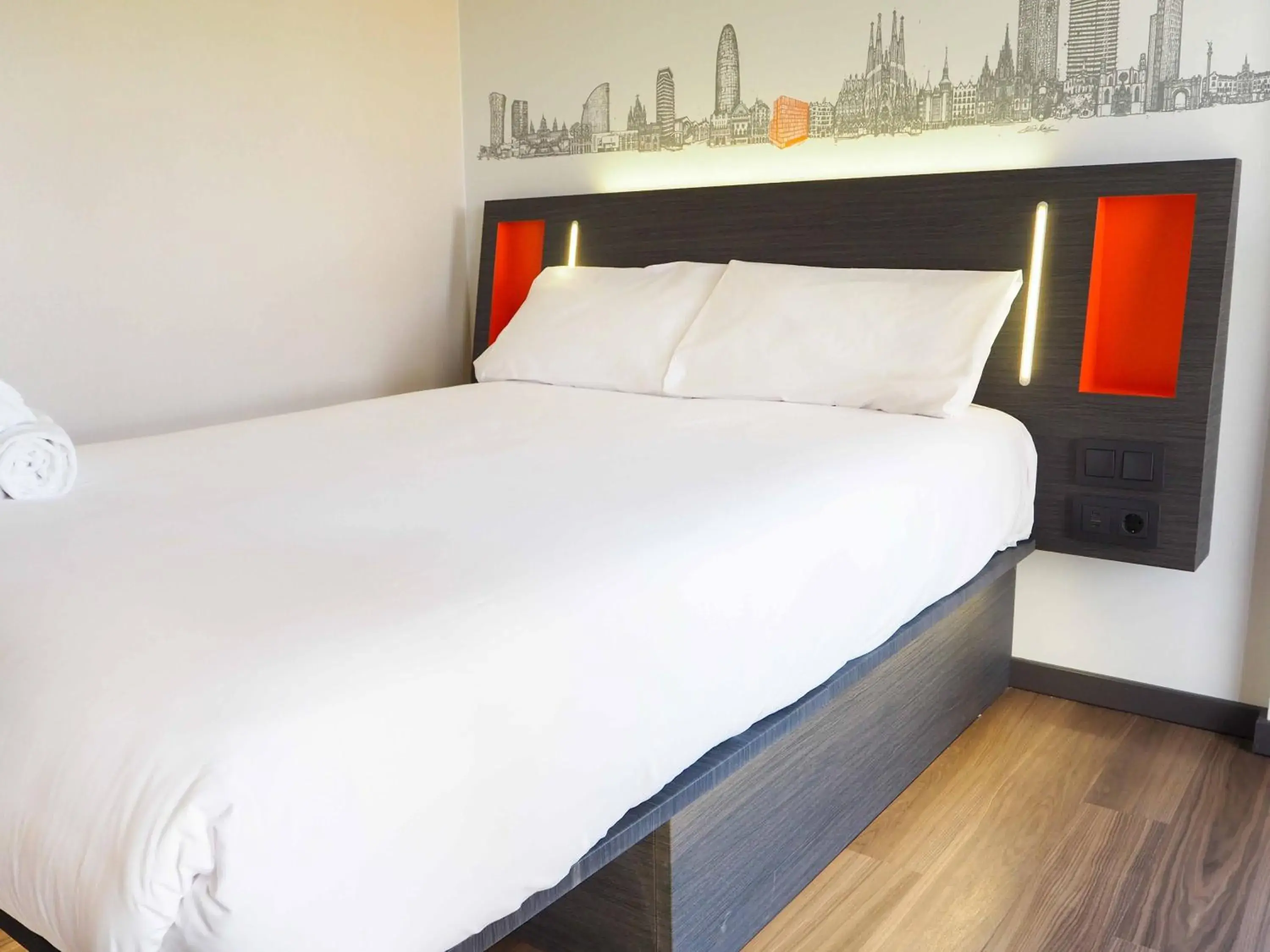 Bed in easyHotel Barcelona Fira Bed in easyHotel Barcelona Fira
