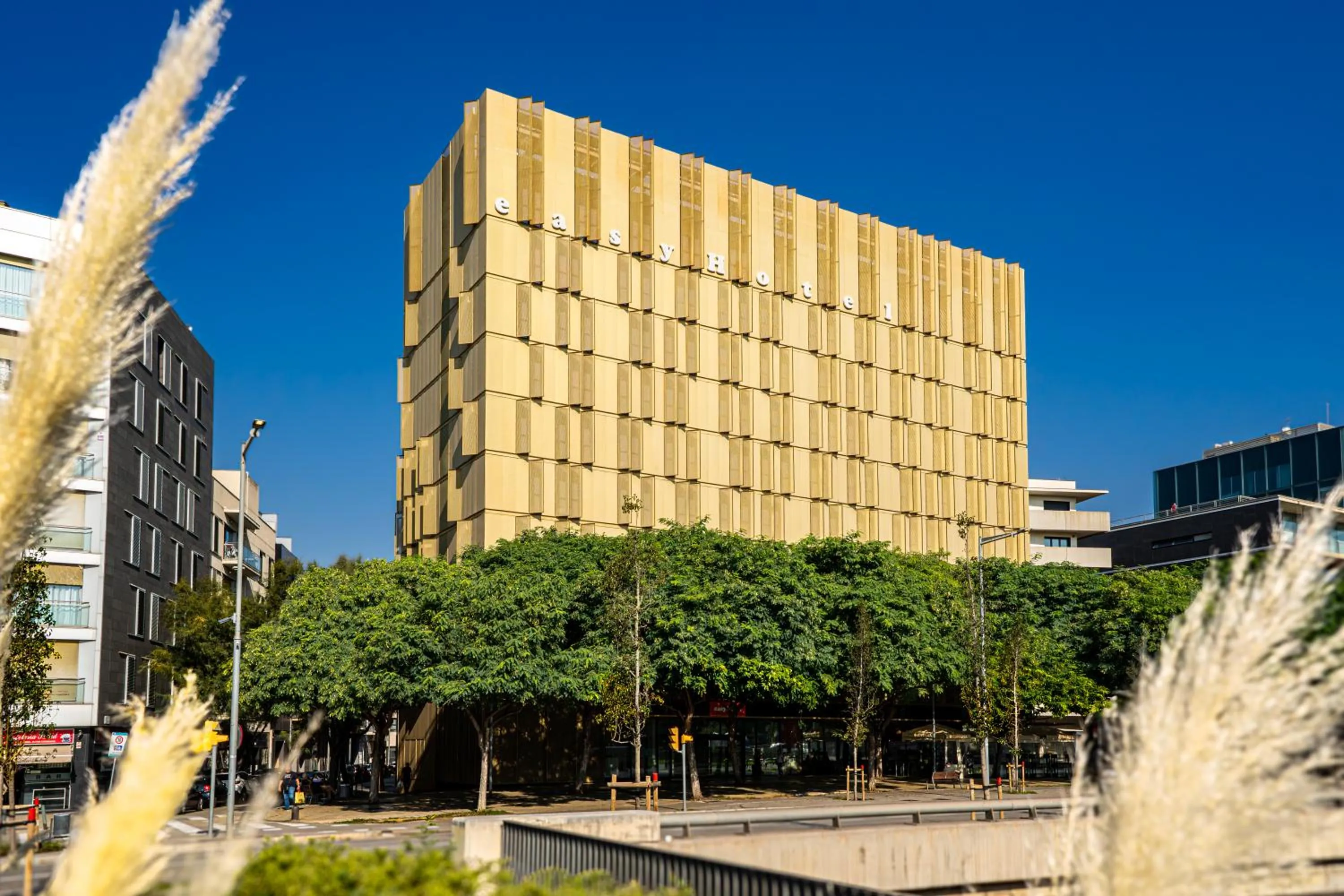 Property building in easyHotel Barcelona Fira