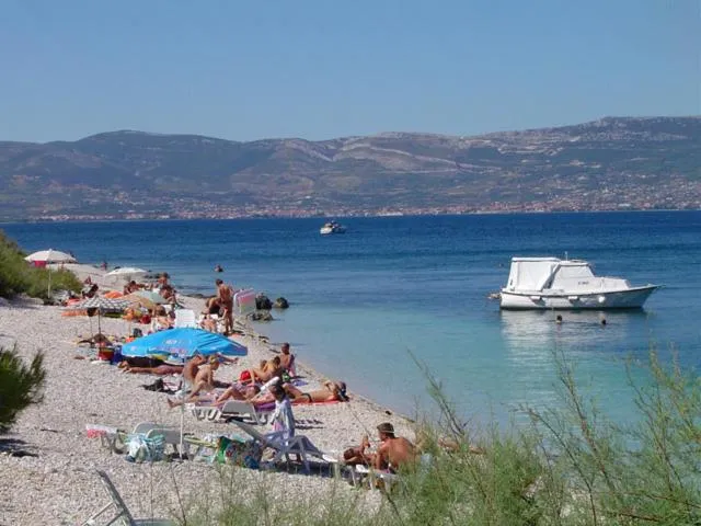 Area and facilities in Apartments Belas