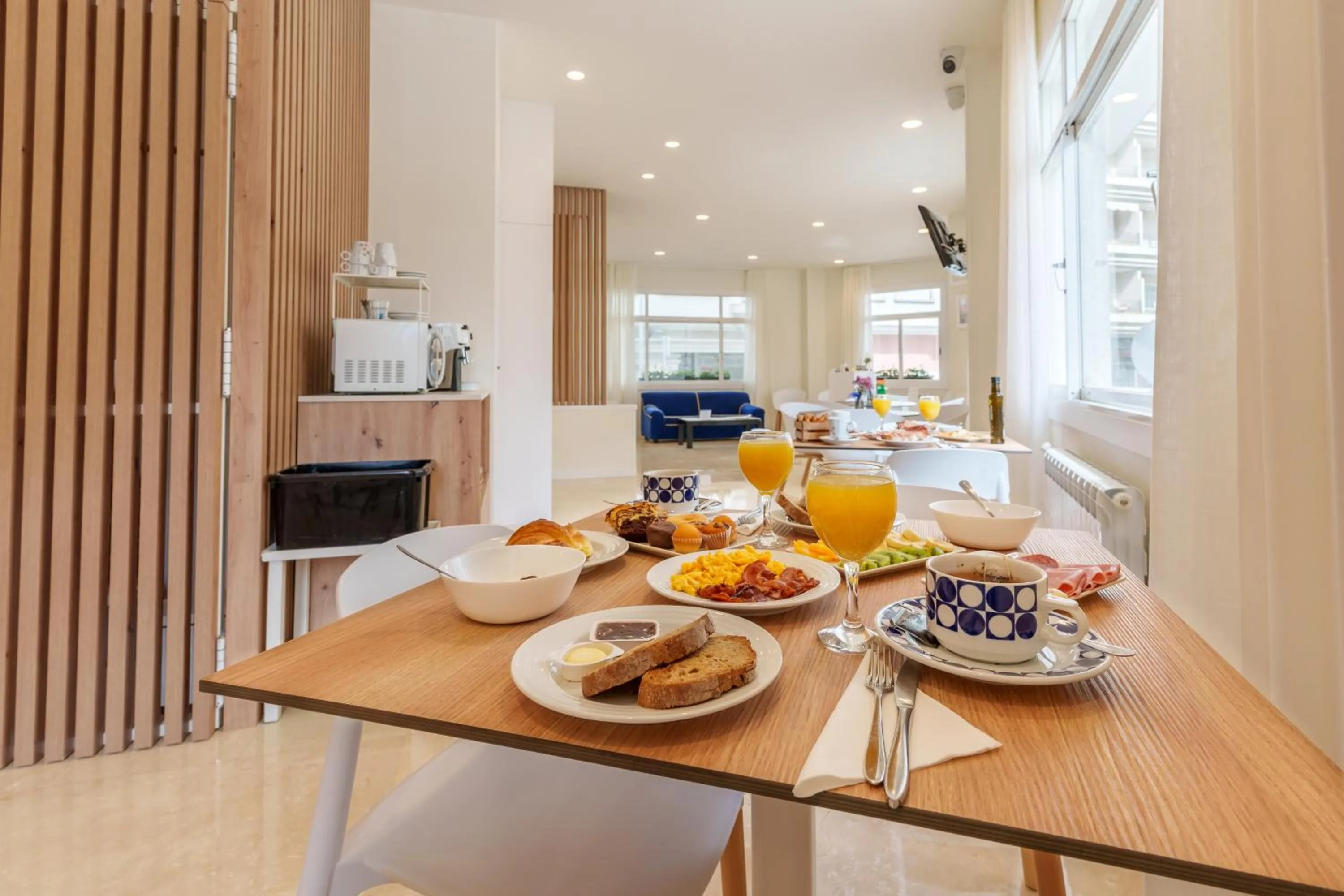 Breakfast in Hotel Panadeiramar