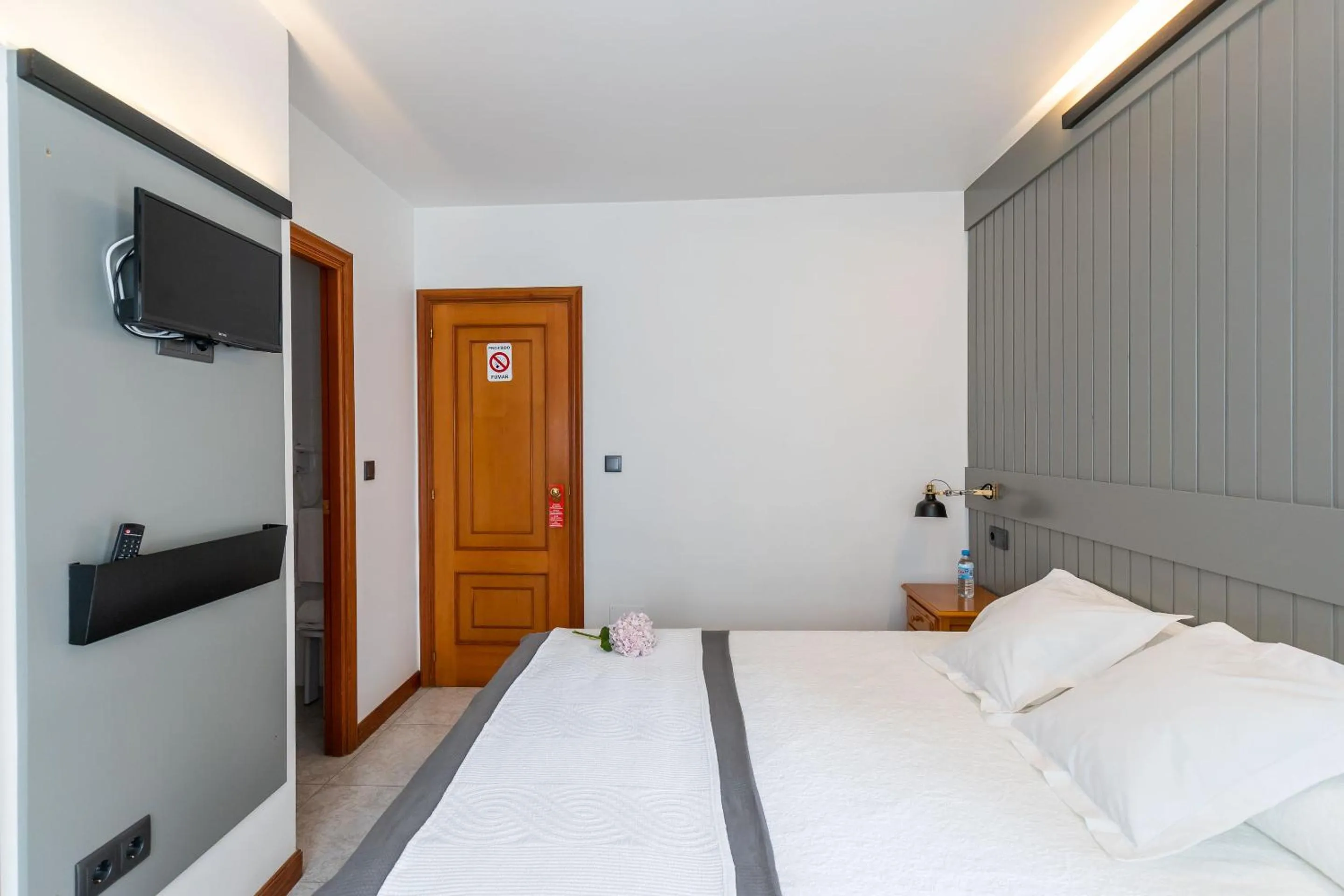 Photo of the whole room, Bed in Hotel Panadeiramar