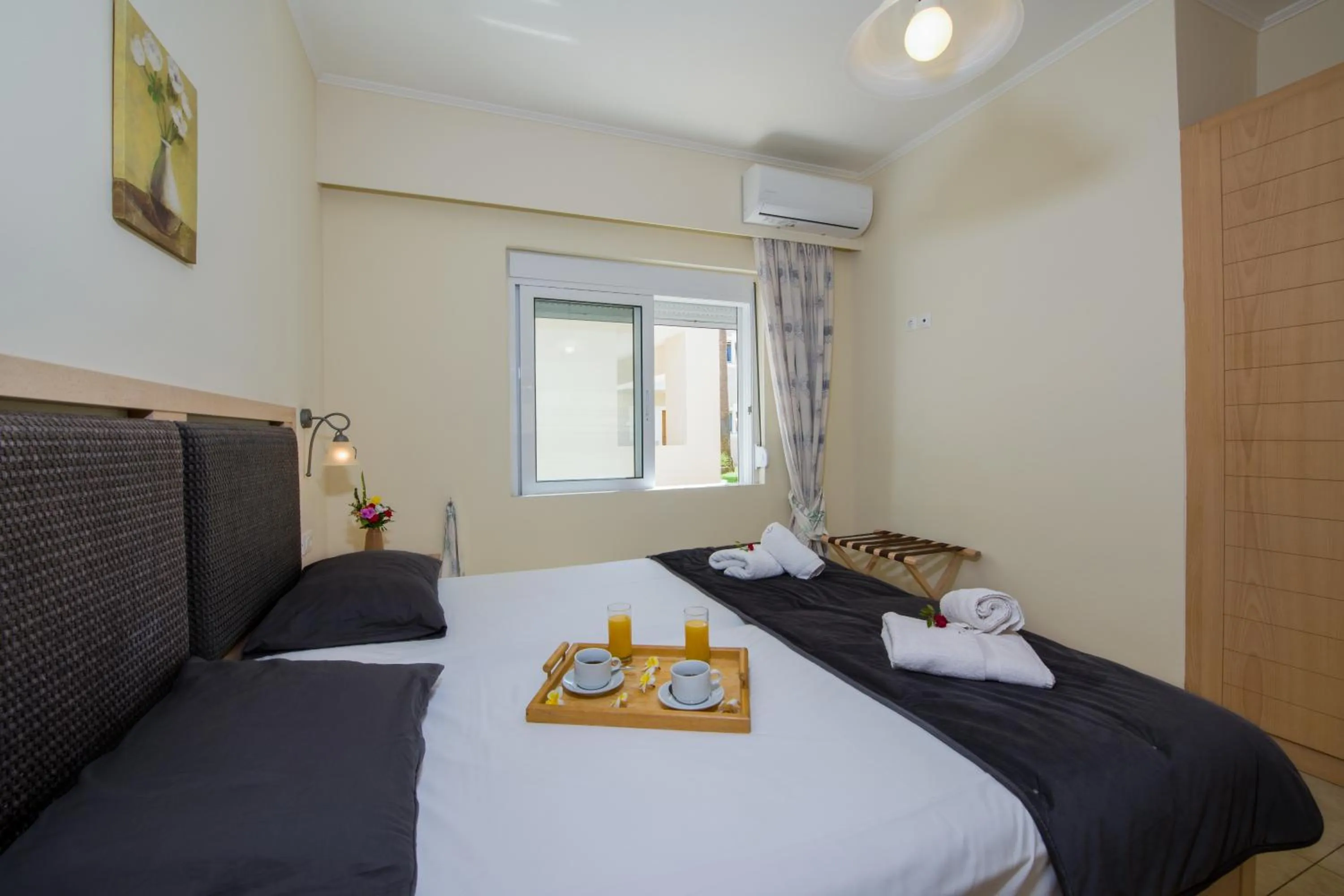 Bedroom, Bed in Toxo Hotel