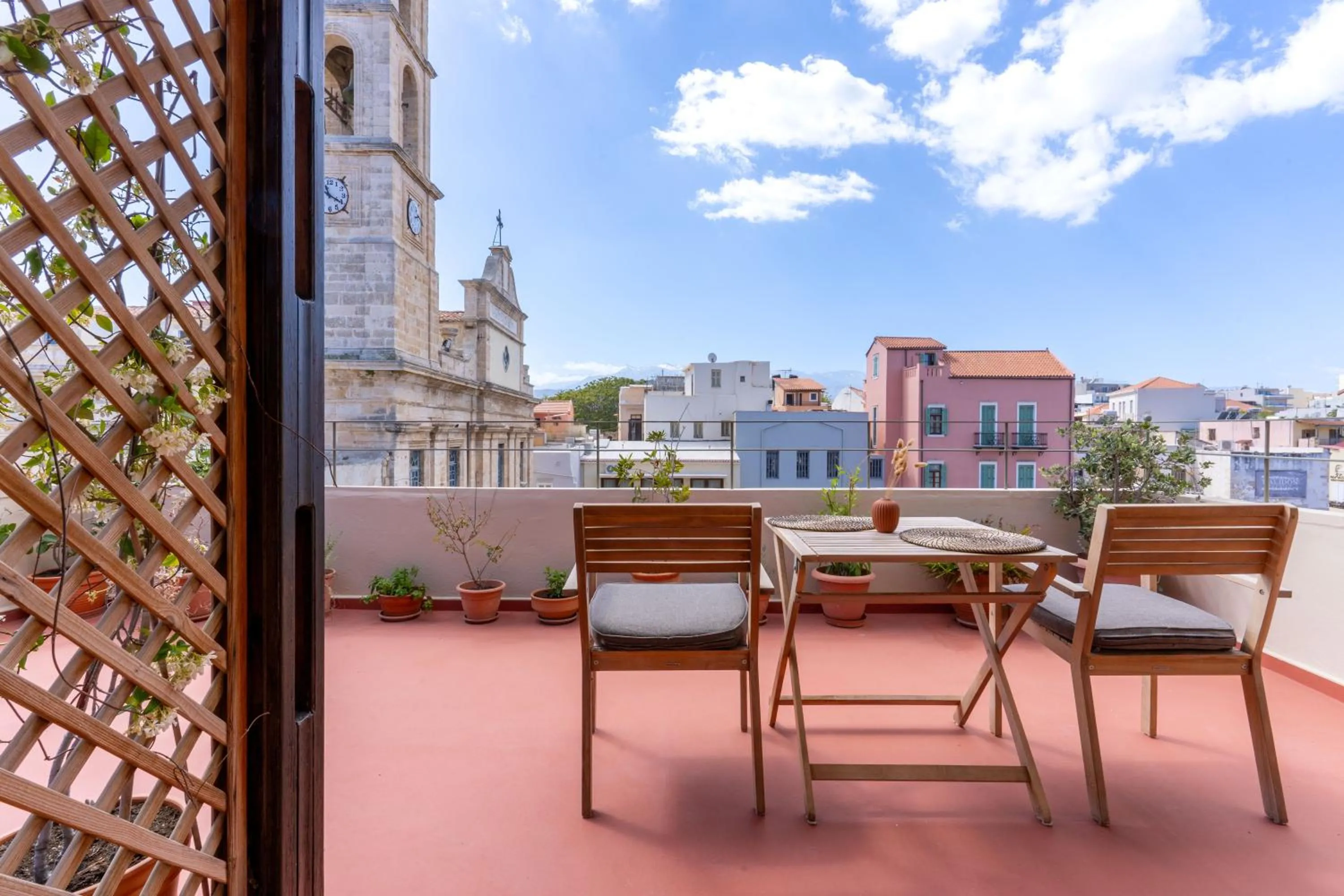Lidra Rooms
