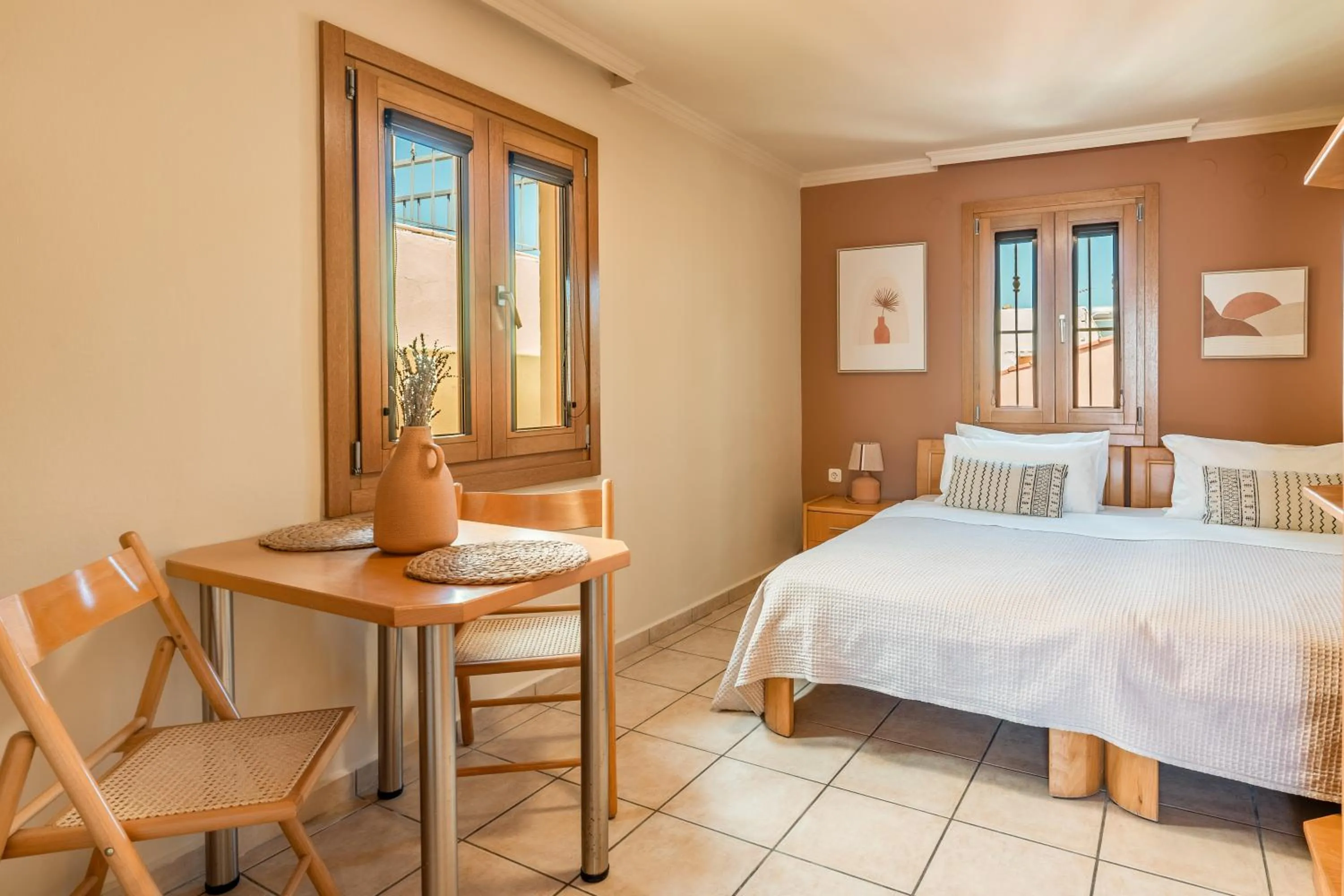 Lidra Rooms