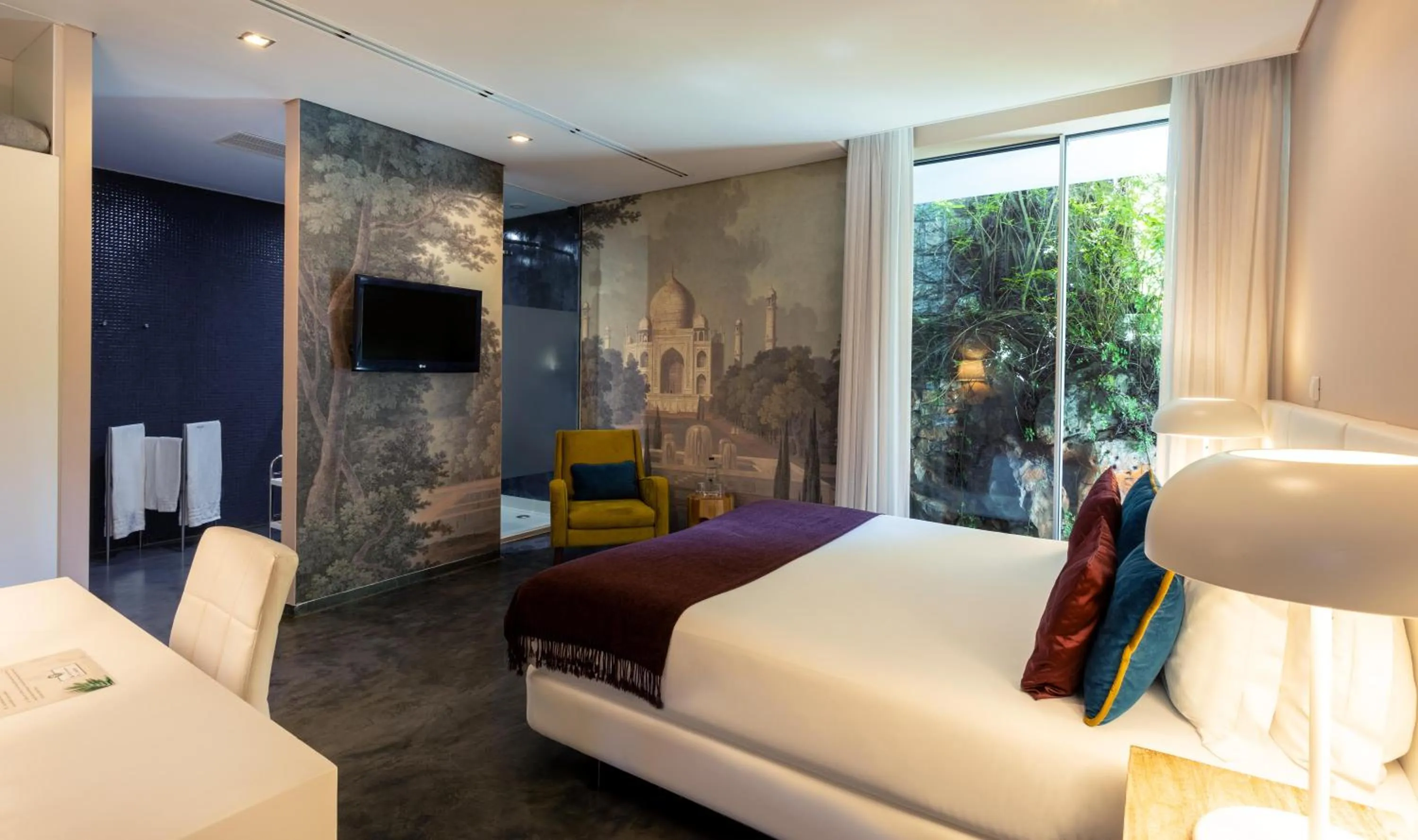 Bed in Casa Vela Boutique House