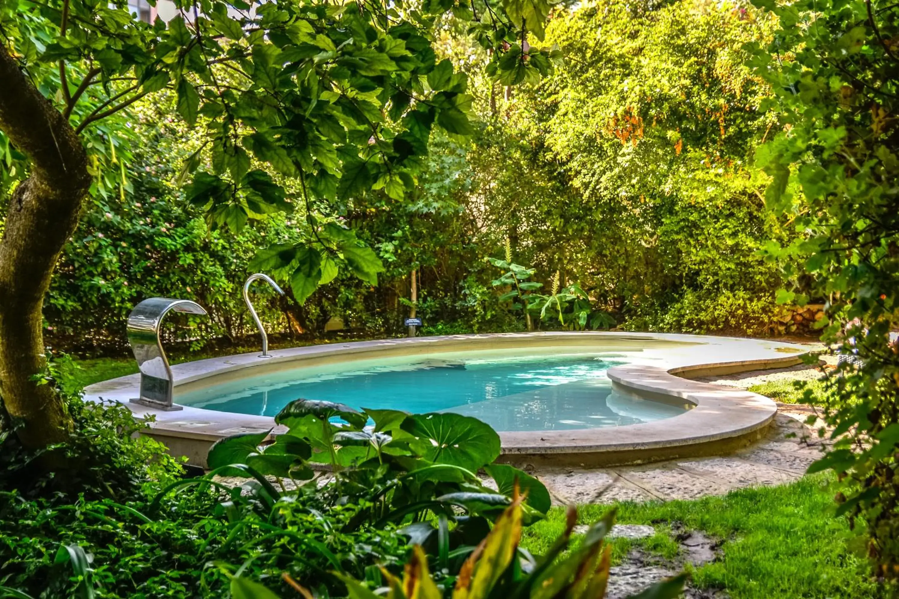 Swimming pool in Casa Vela Boutique House Swimming pool in Casa Vela Boutique House