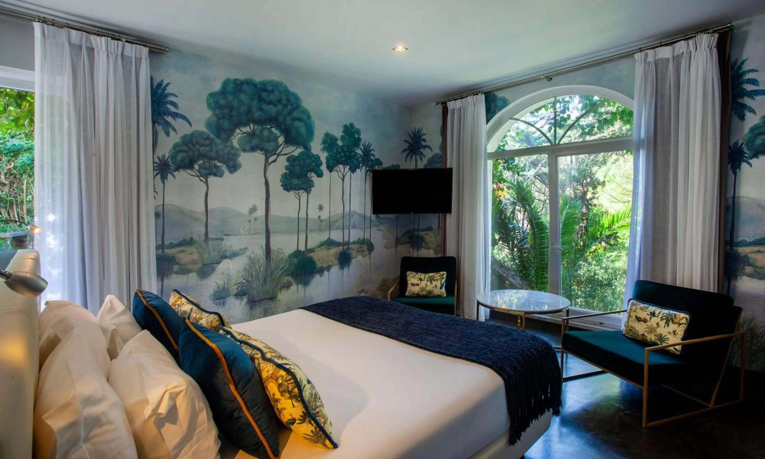 Bed in Casa Vela Boutique House