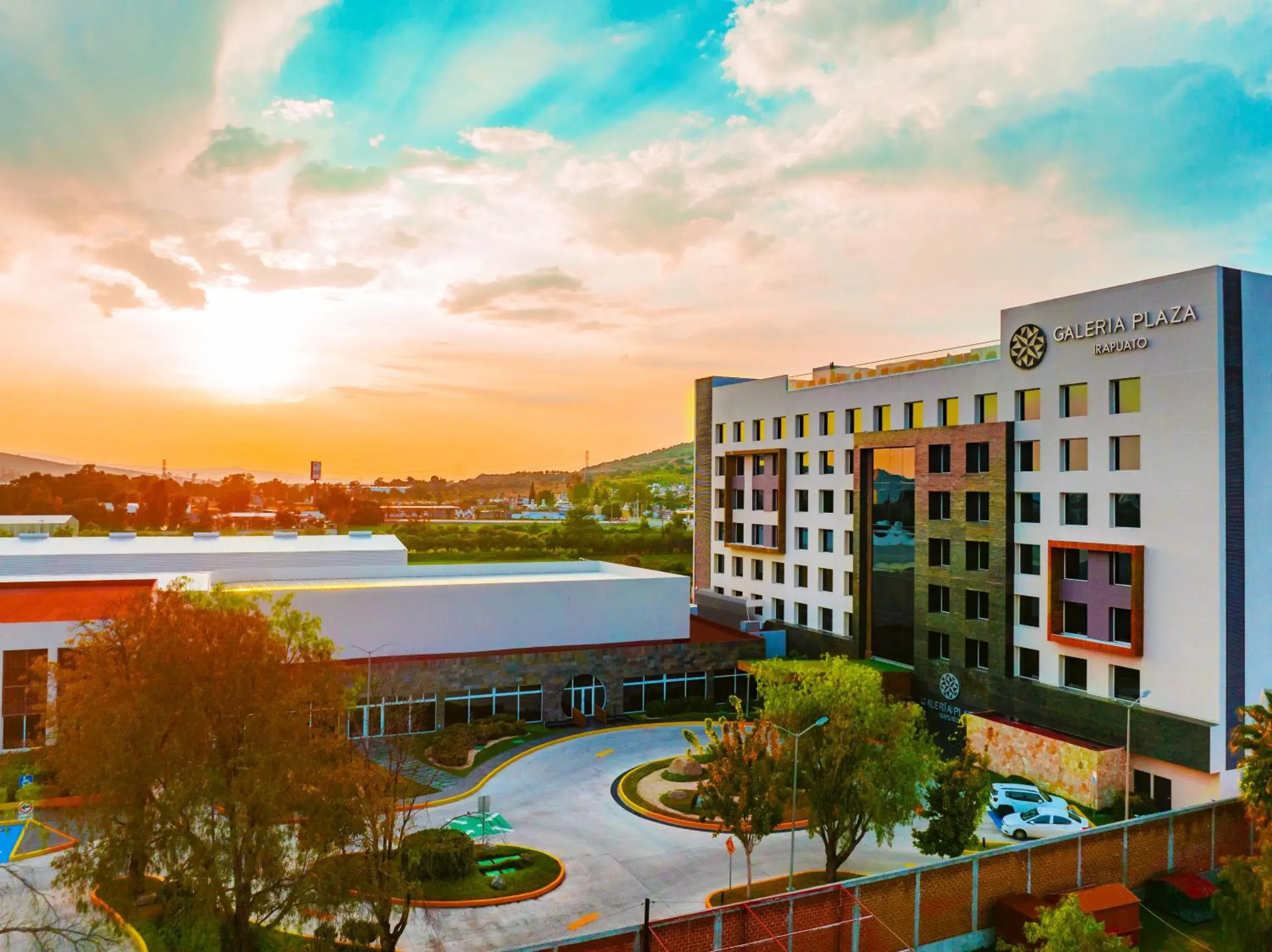 Property building in Galeria Plaza Irapuato Property building in Galeria Plaza Irapuato