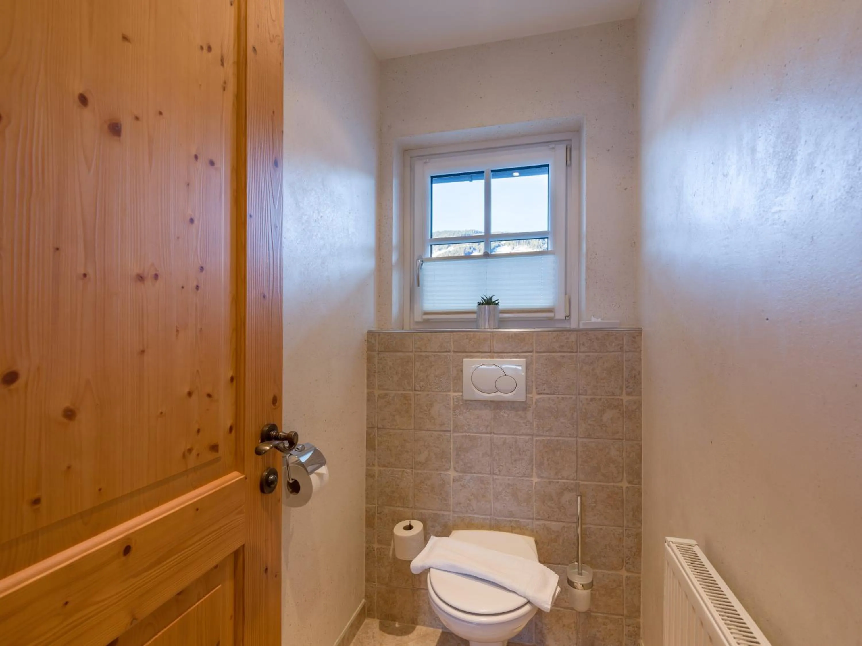 Toilet in Alpen Glück Hotel Villa Lisa garni