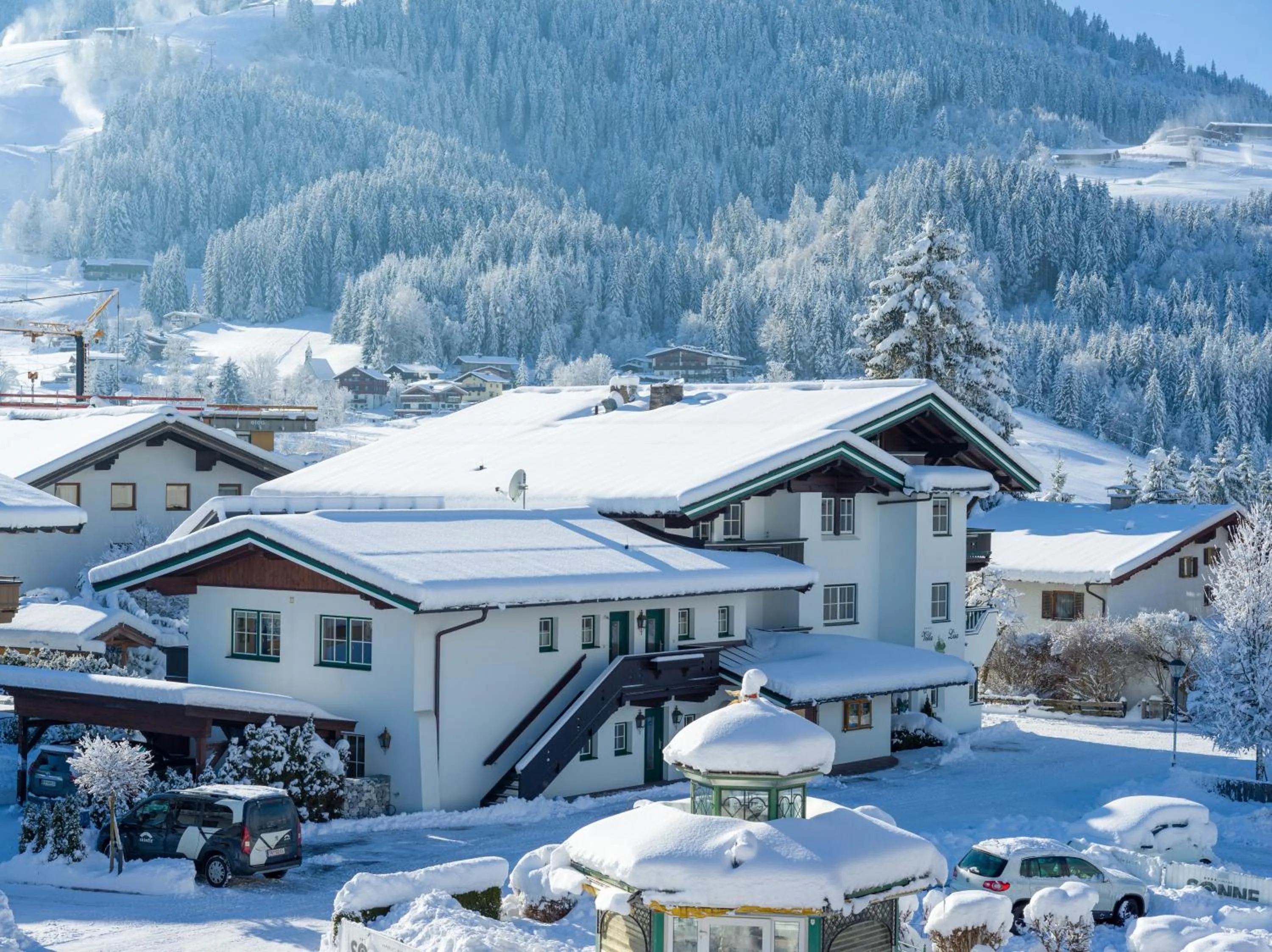 Property building in Alpen Glück Hotel Villa Lisa garni