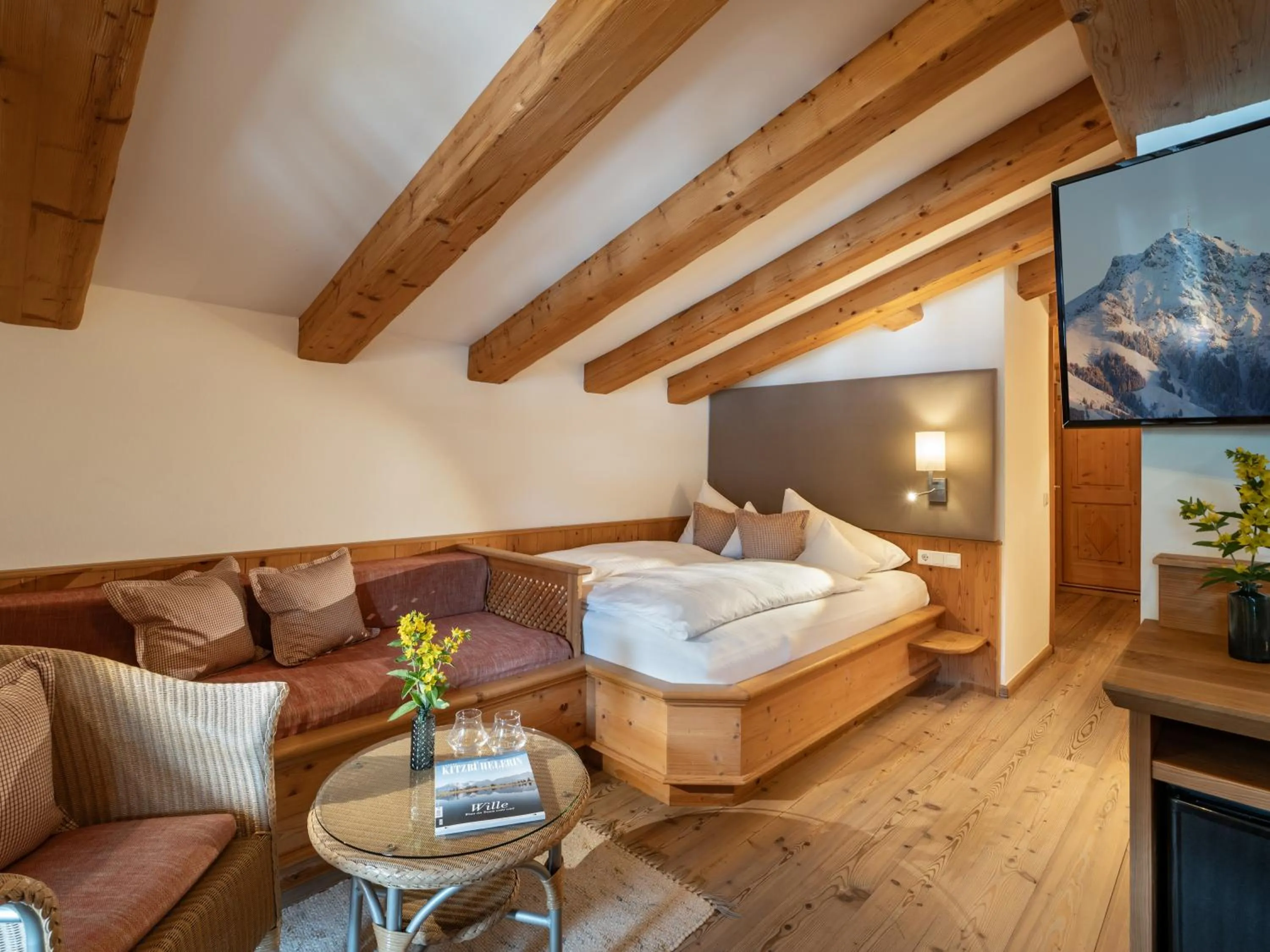 Photo of the whole room, Bed in Alpen Glück Hotel Villa Lisa garni