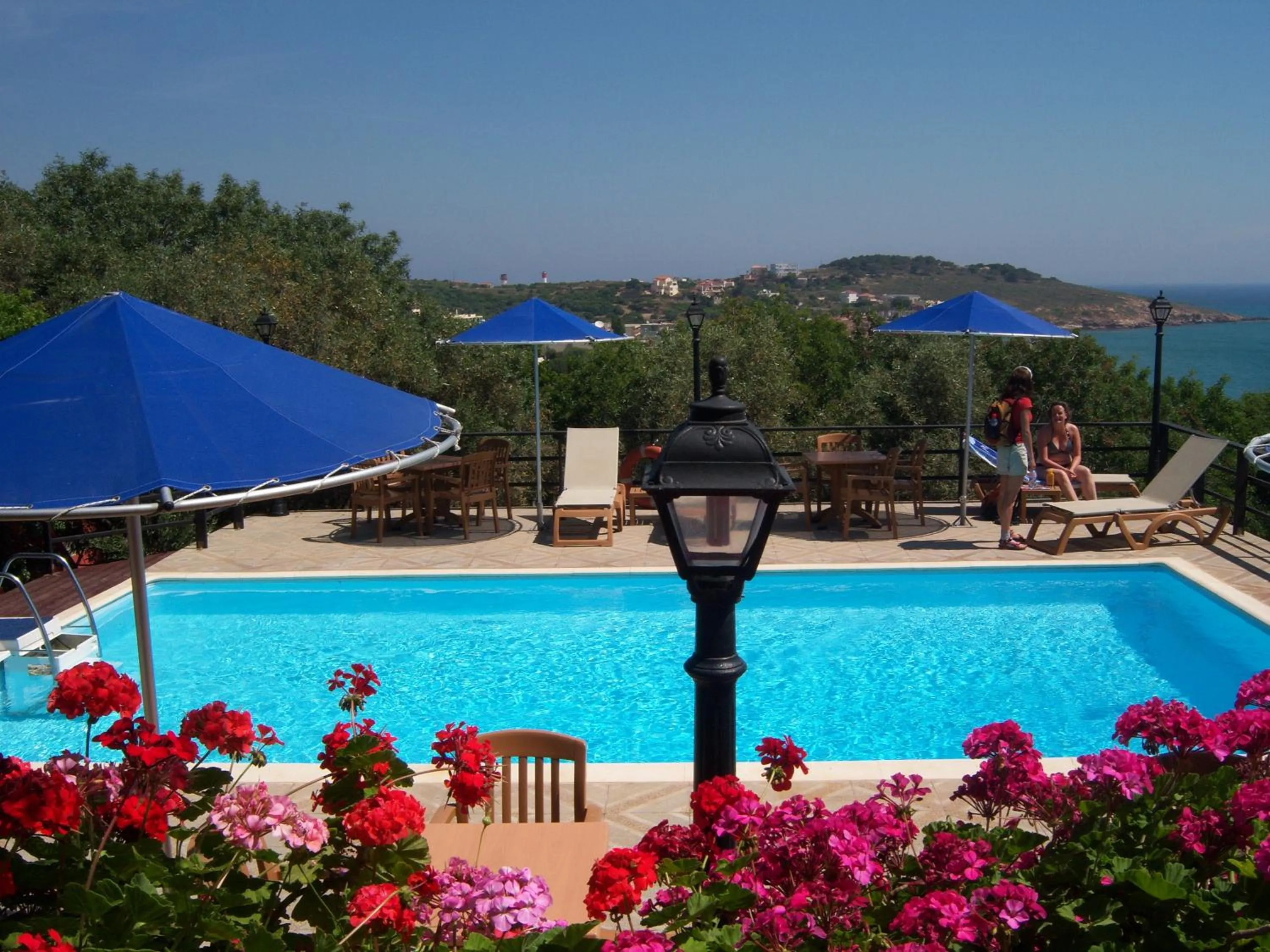 Aeriko Benovias Rooms & Apartments
