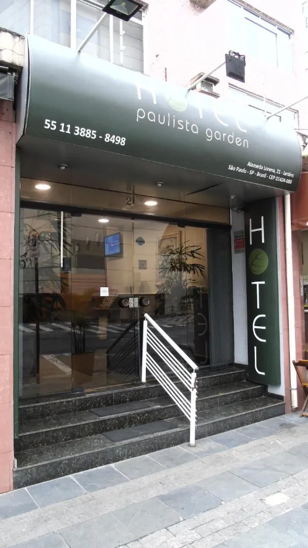 Facade/entrance in Paulista Garden Hotel