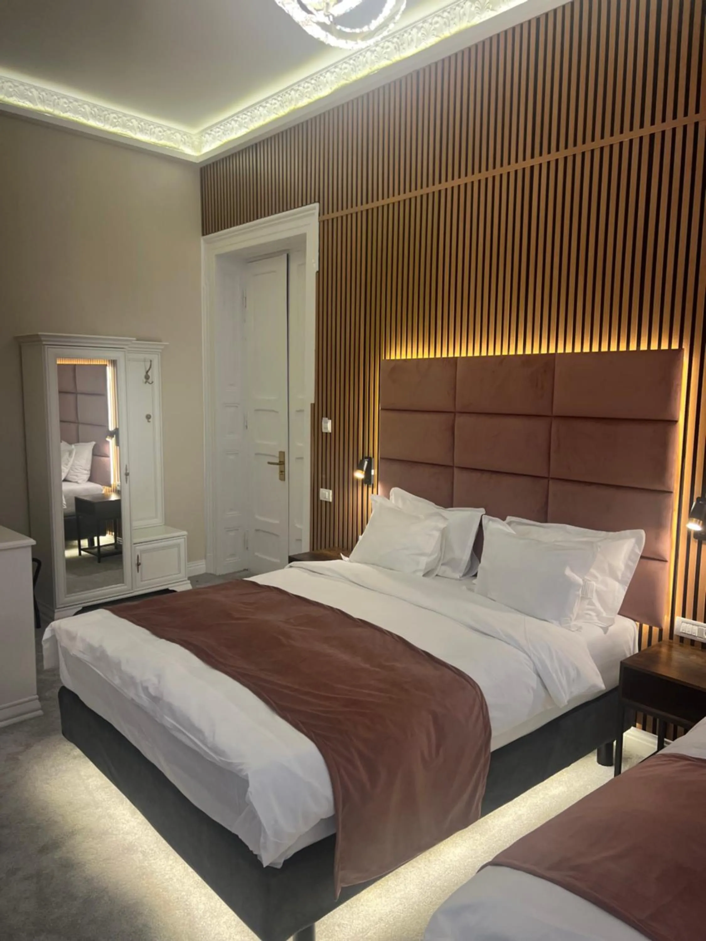 Bed in Bucharest Downtown Inn