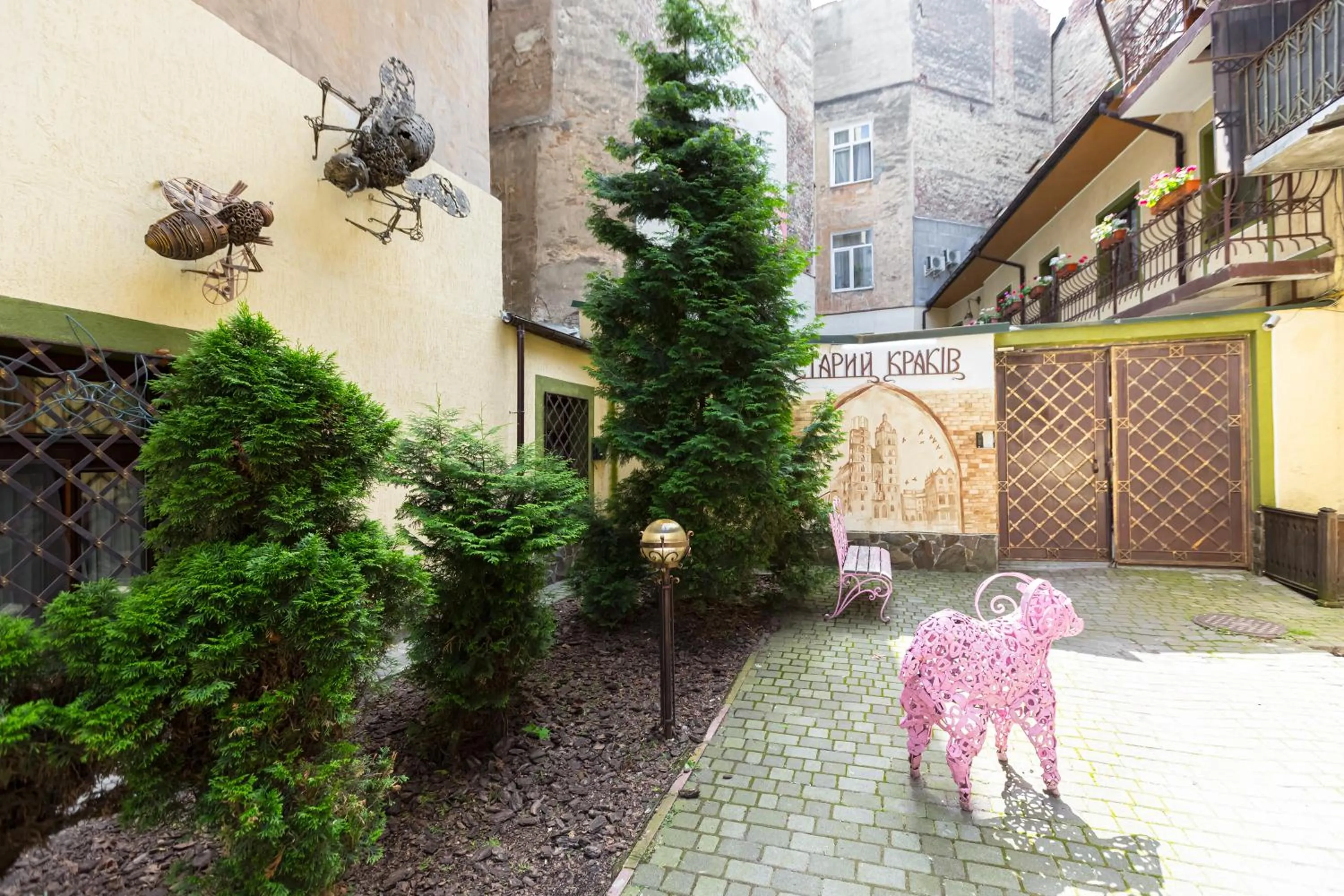 Spring in Staryi Krakiv