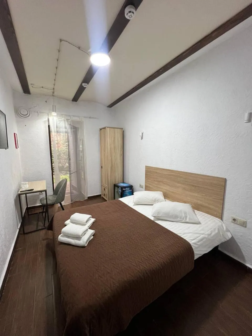 Bed in Staryi Krakiv