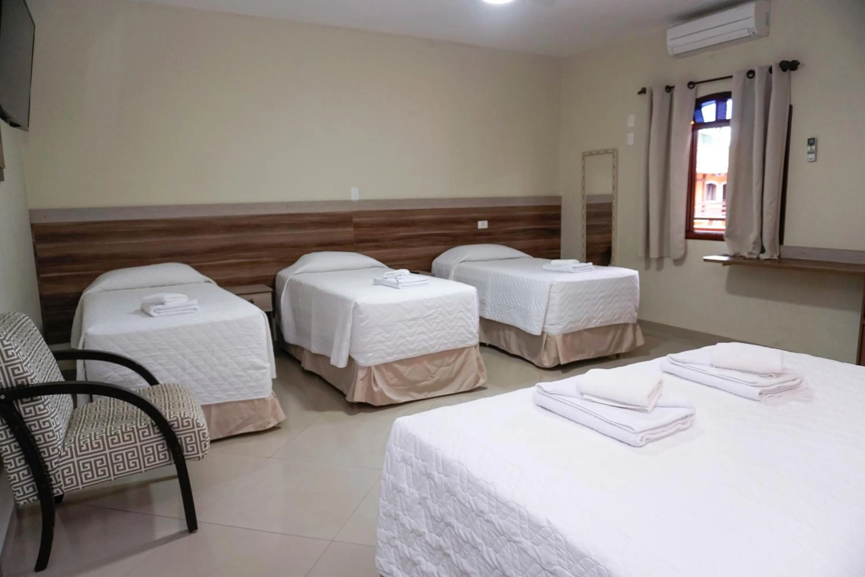 Bed in Hotel Camburi Praia