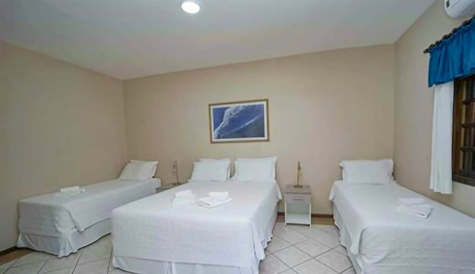 Bed in Hotel Camburi Praia