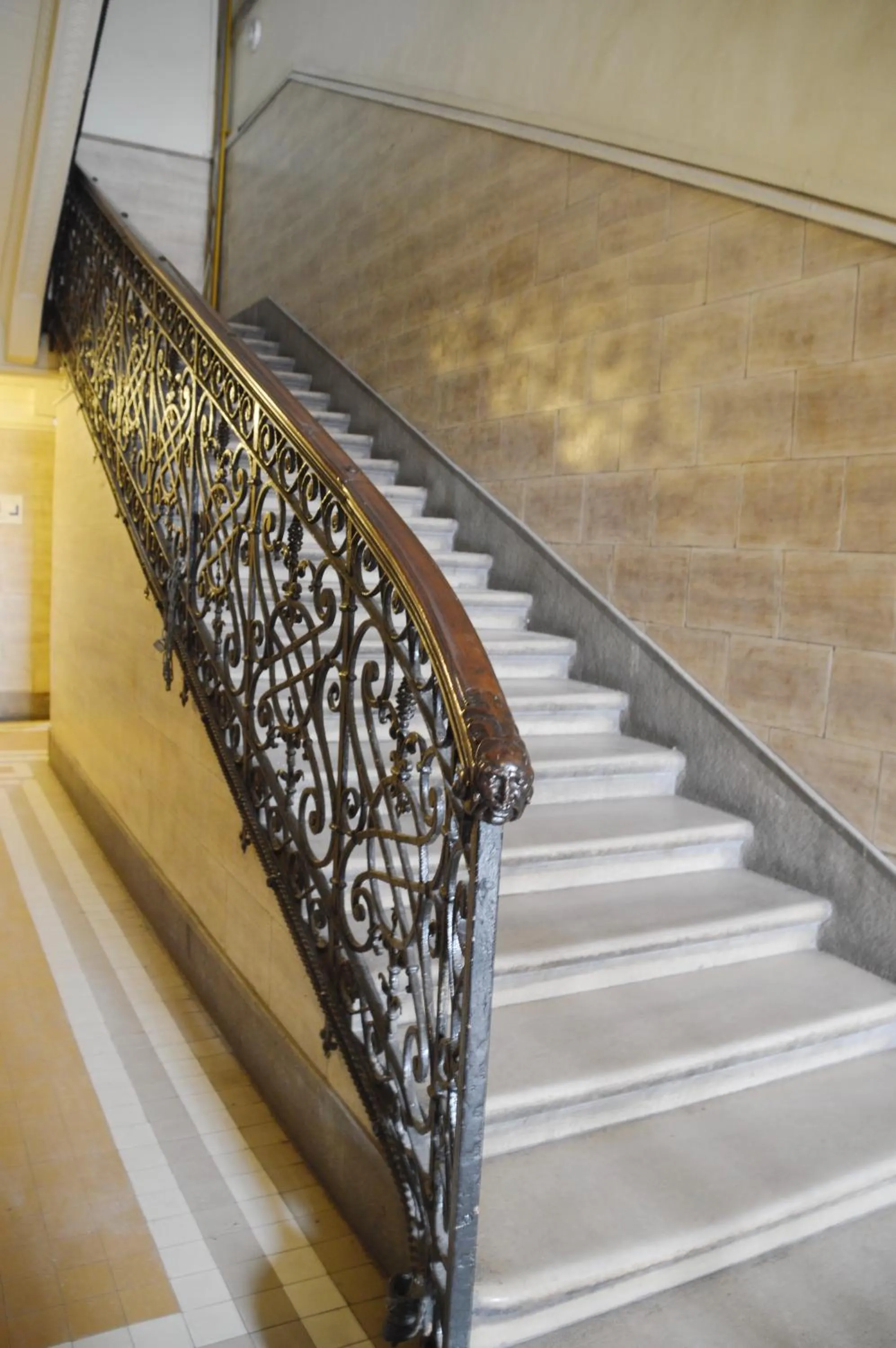 Property building in Cozy App heart Budapest