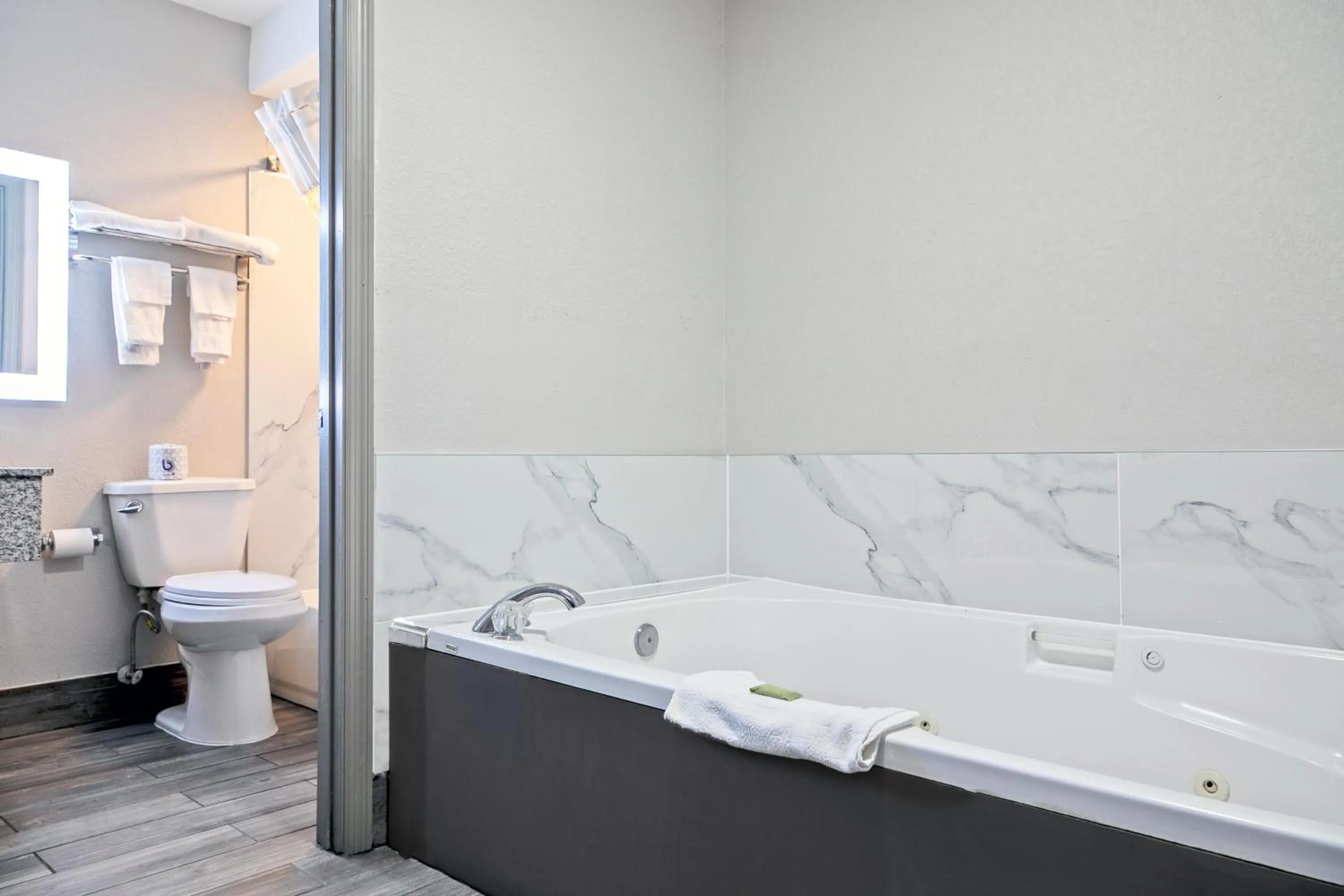 Bathroom in Days Inn by Wyndham Augusta Fort Eisenhower