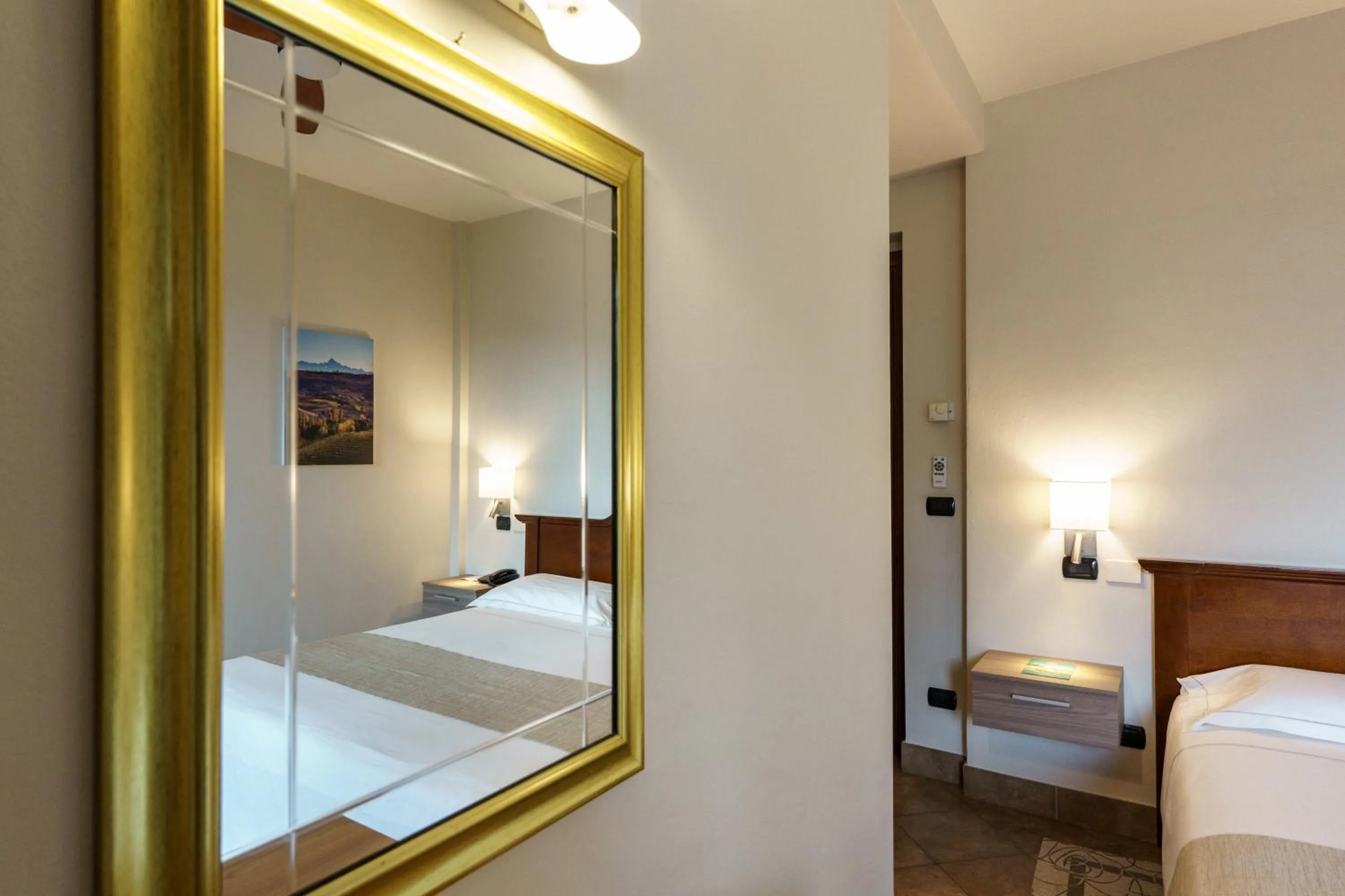 Photo of the whole room, Bed in Hotel Il Grappolo D'Oro