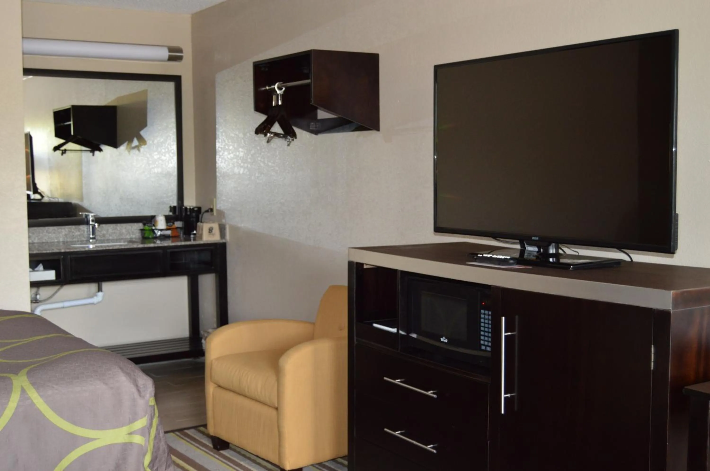 Other in Super 8 by Wyndham Stockbridge