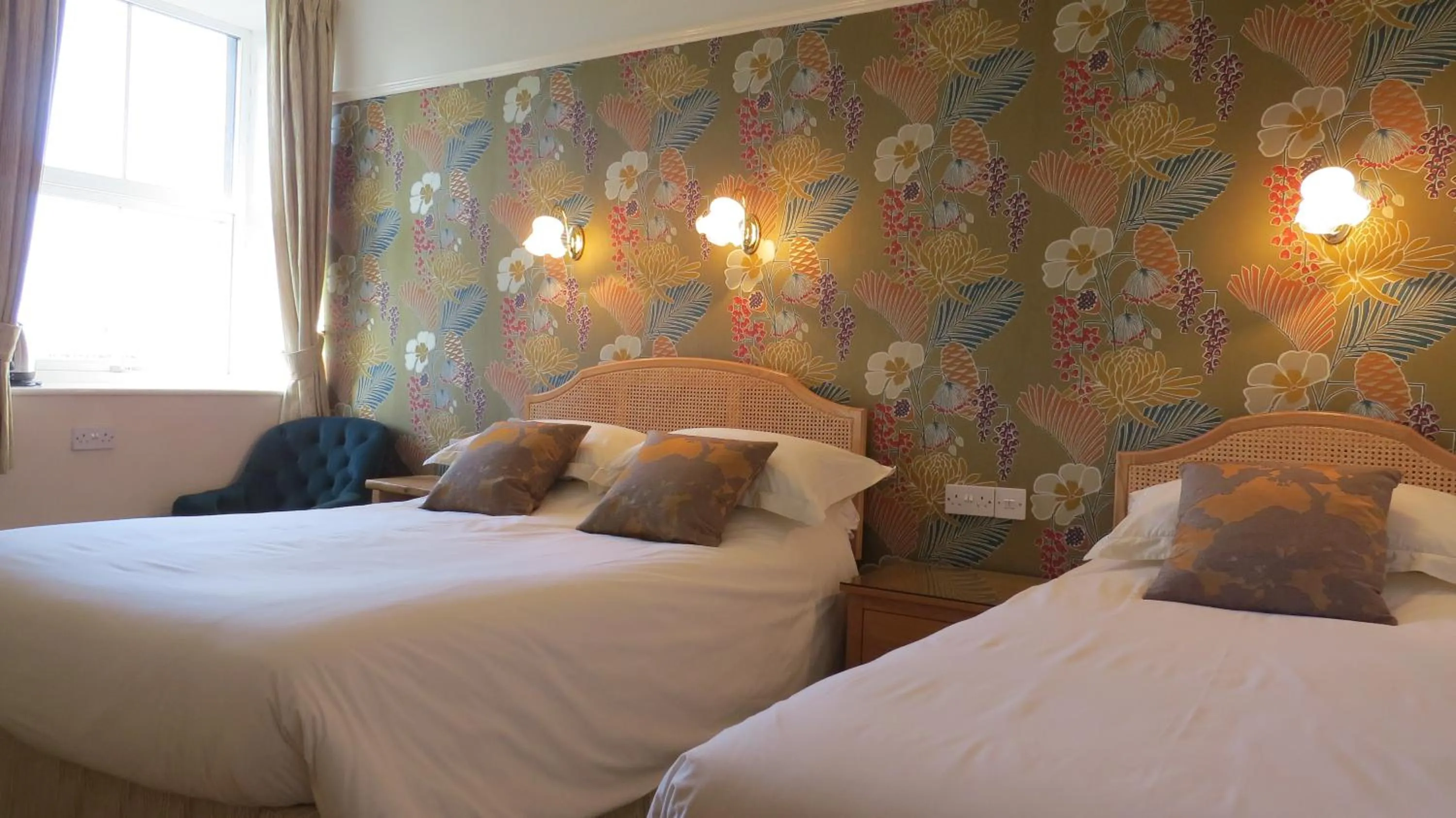 Bed in Gwrach Ynys Country Guest House