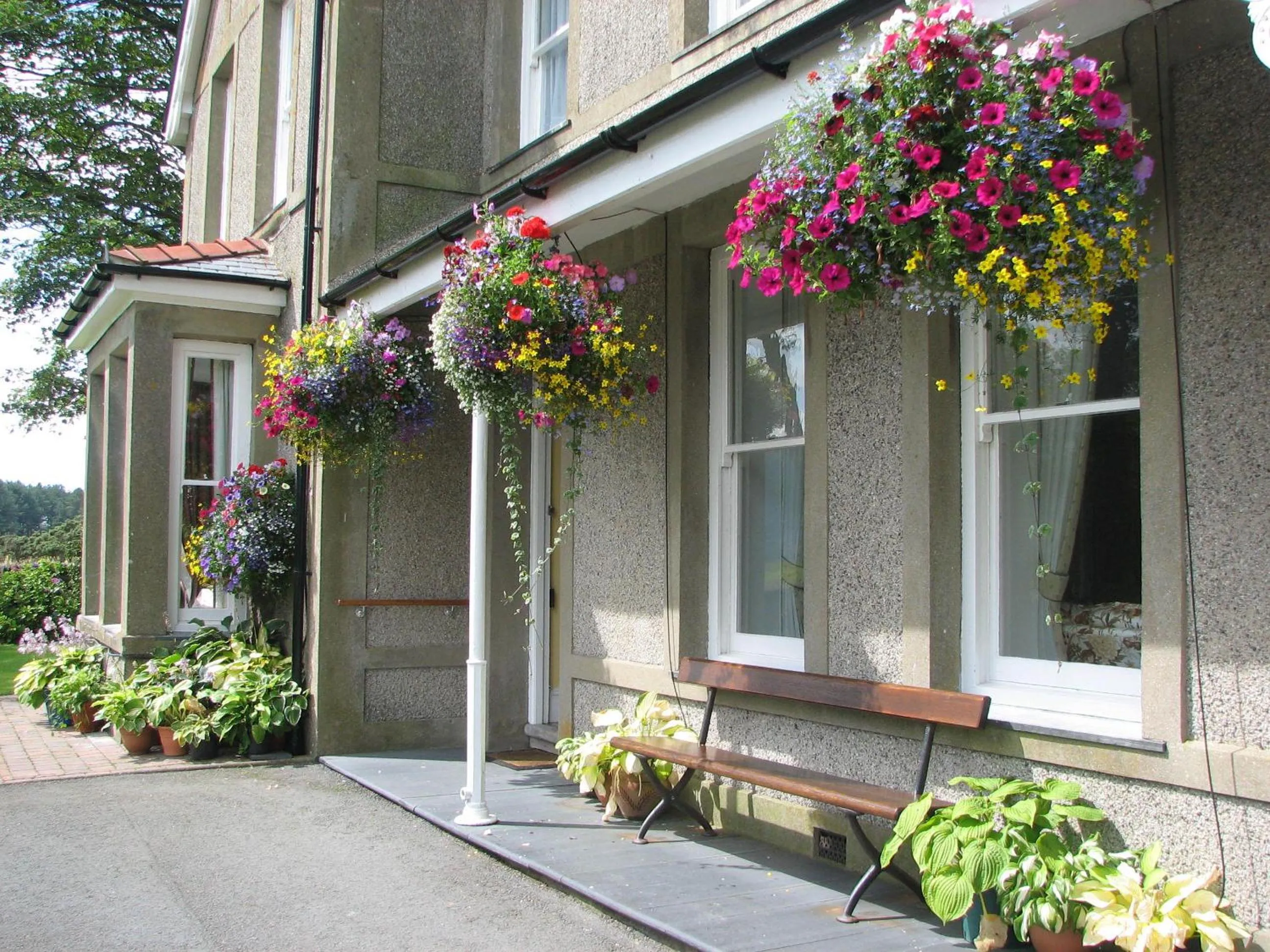 Facade/entrance in Gwrach Ynys Country Guest House