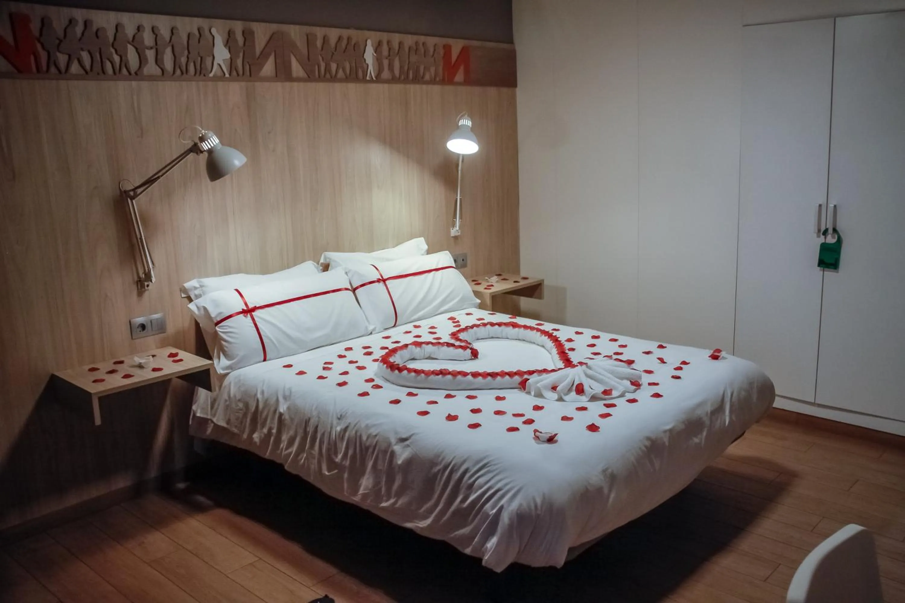 Photo of the whole room, Bed in Hotel Nomada