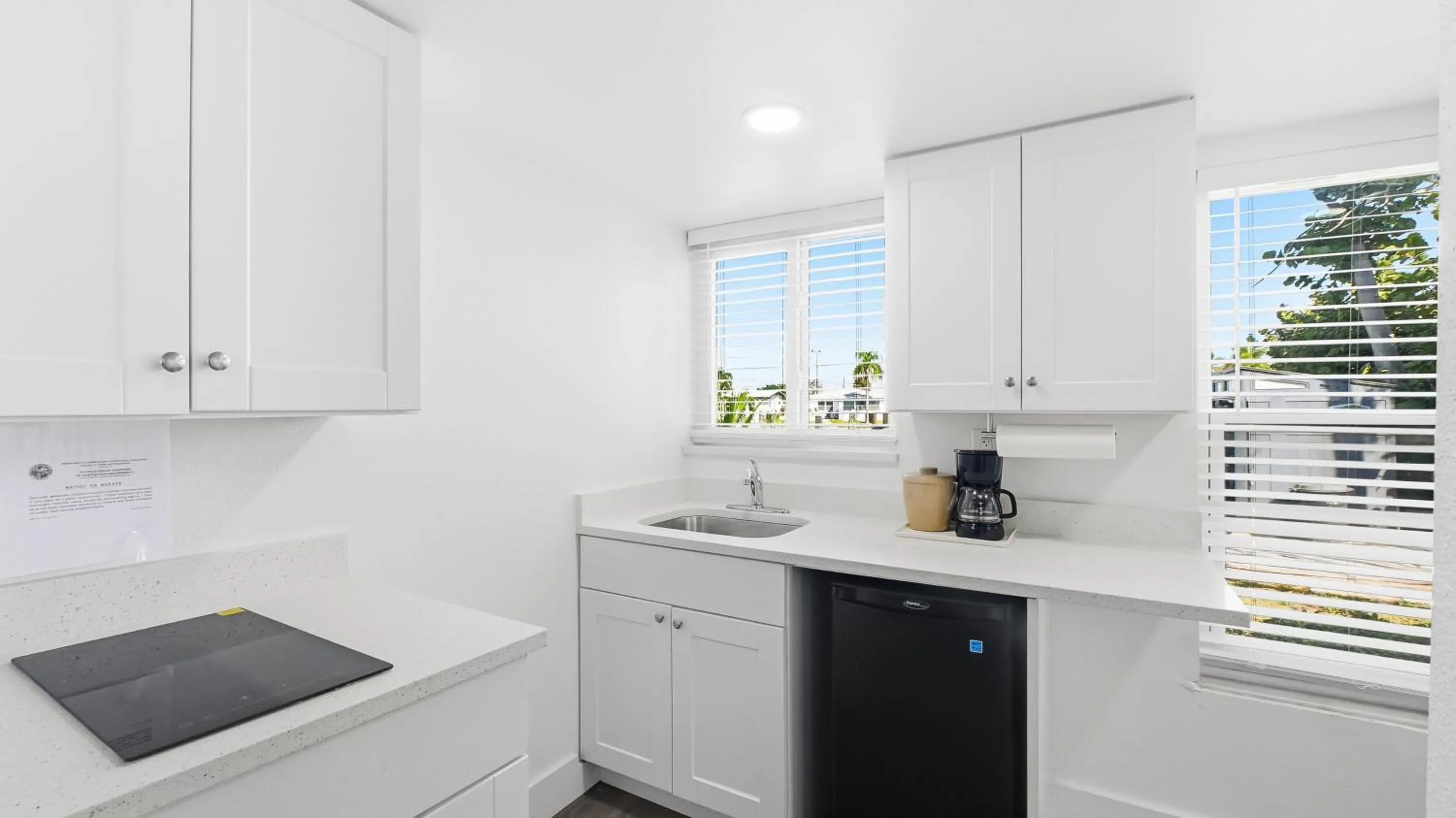 Bayside Inn and Marina