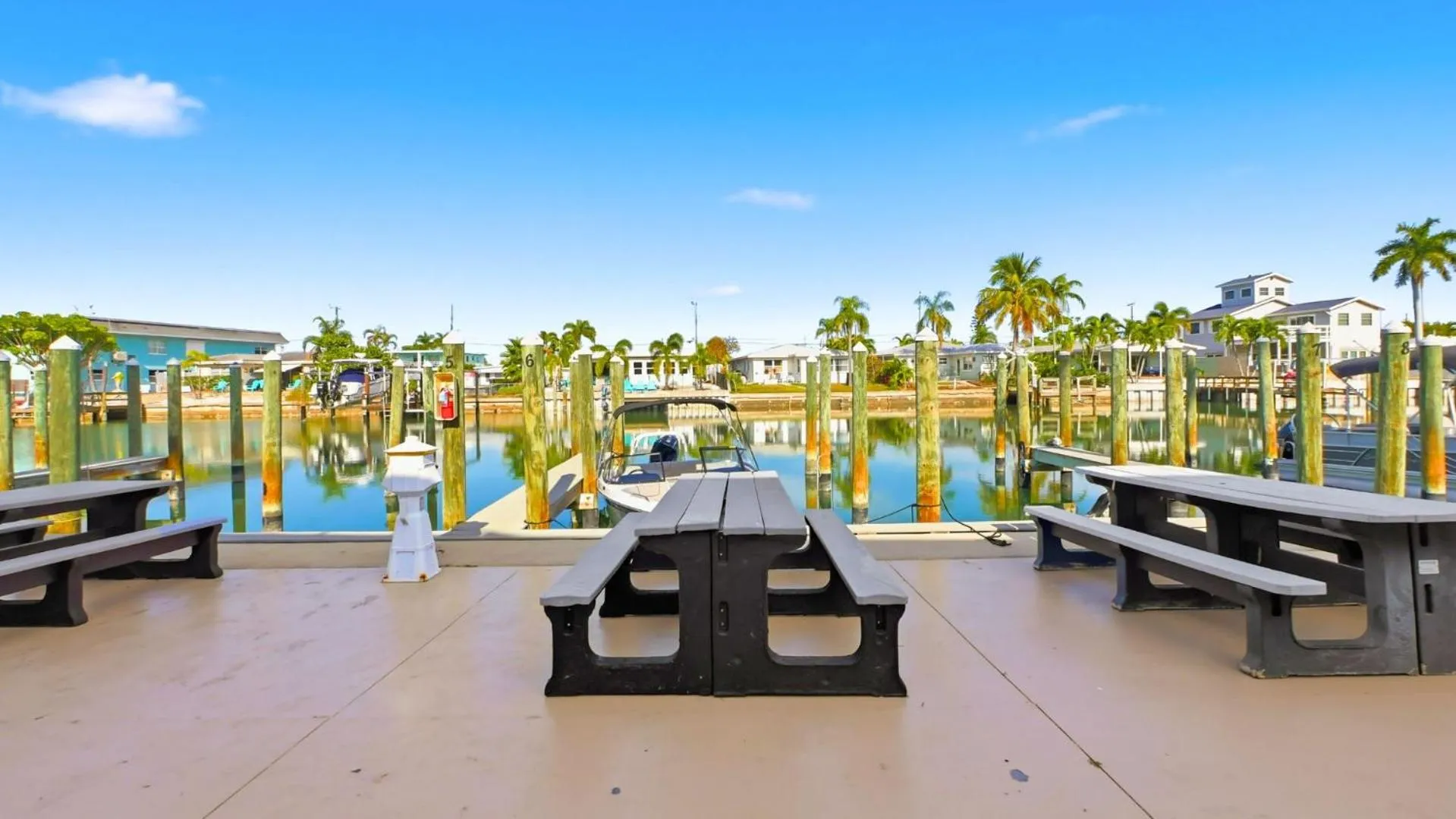 Bayside Inn and Marina