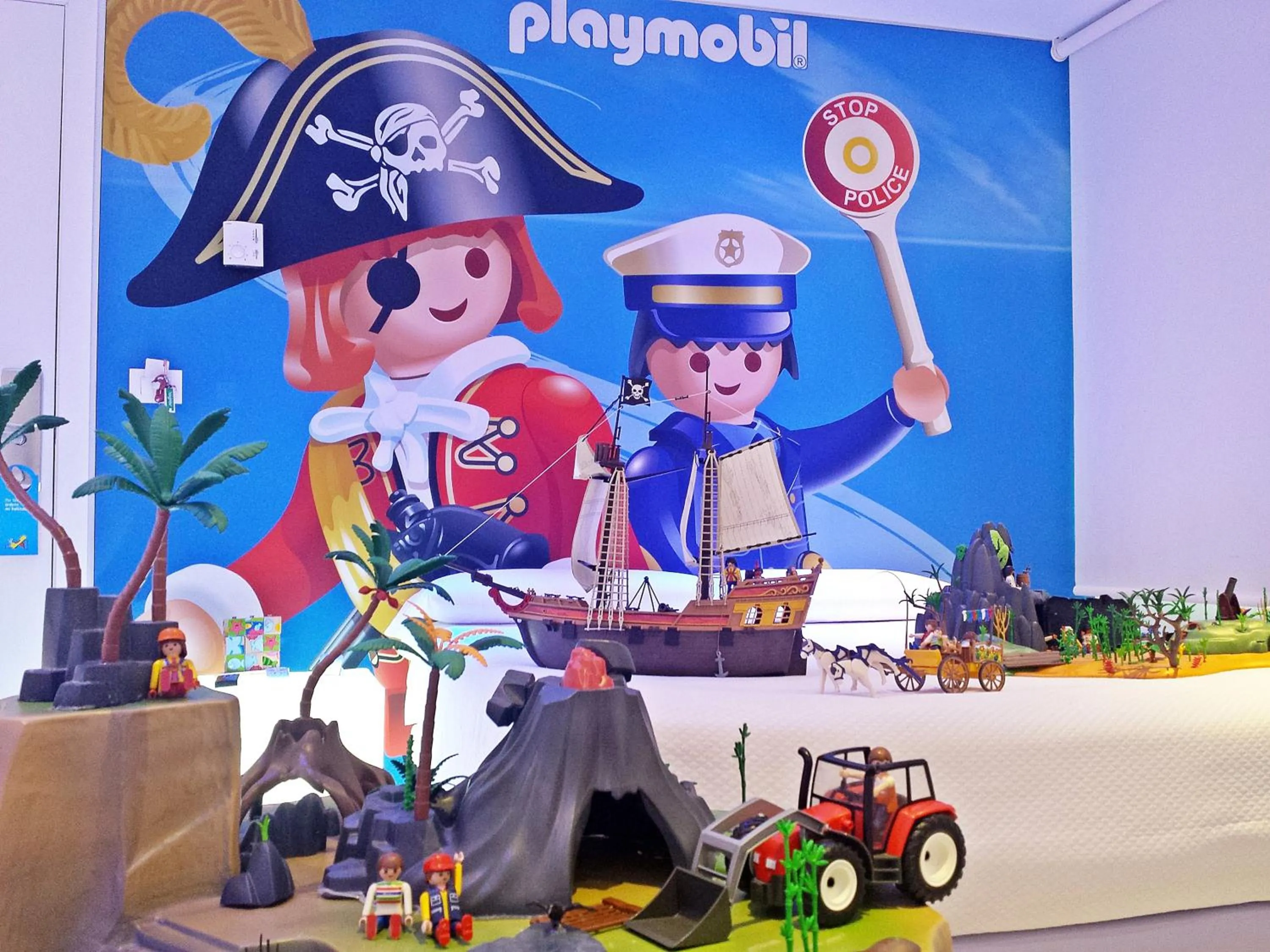 Shower in Hotel del Juguete