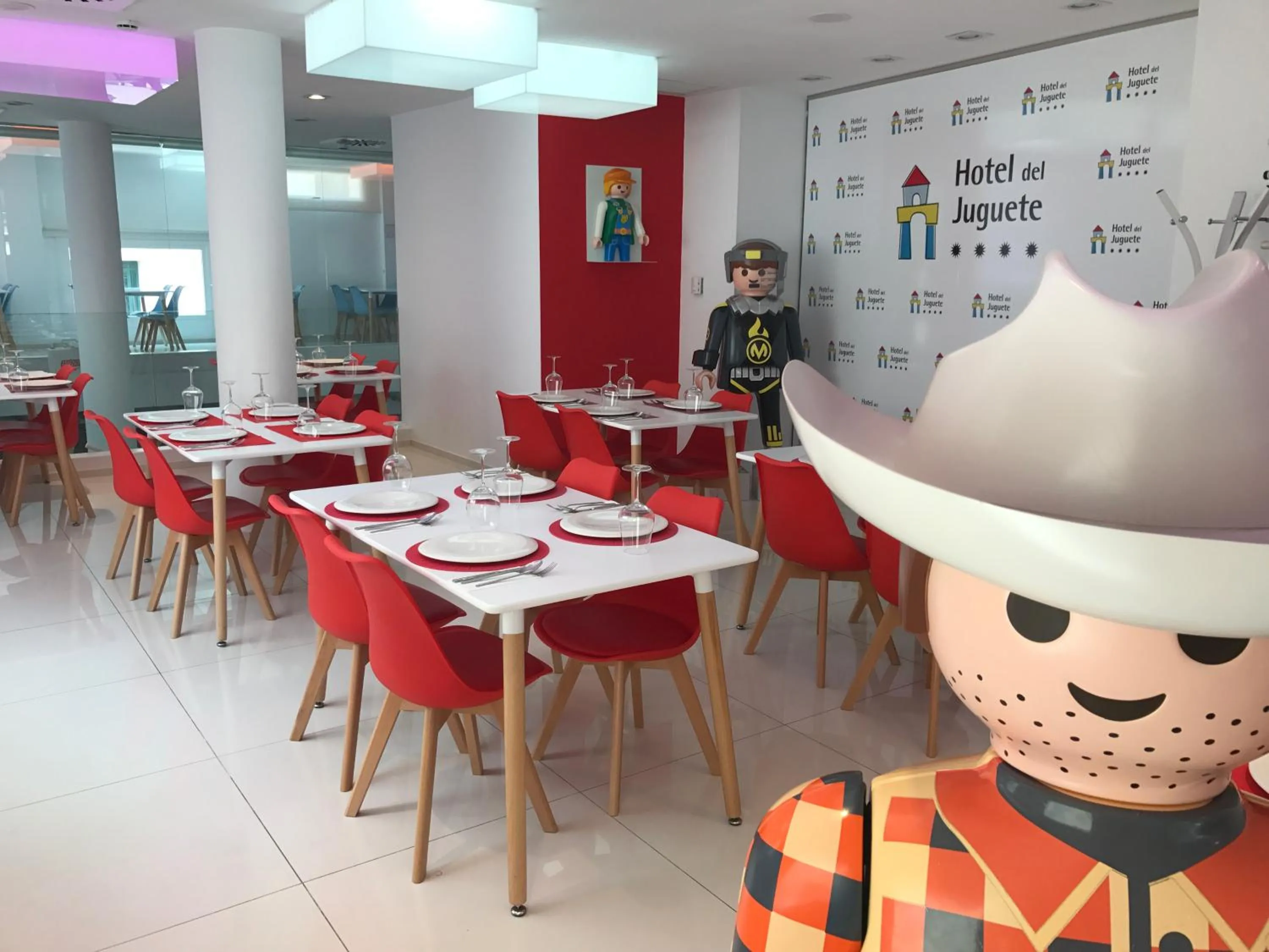 Staff in Hotel del Juguete