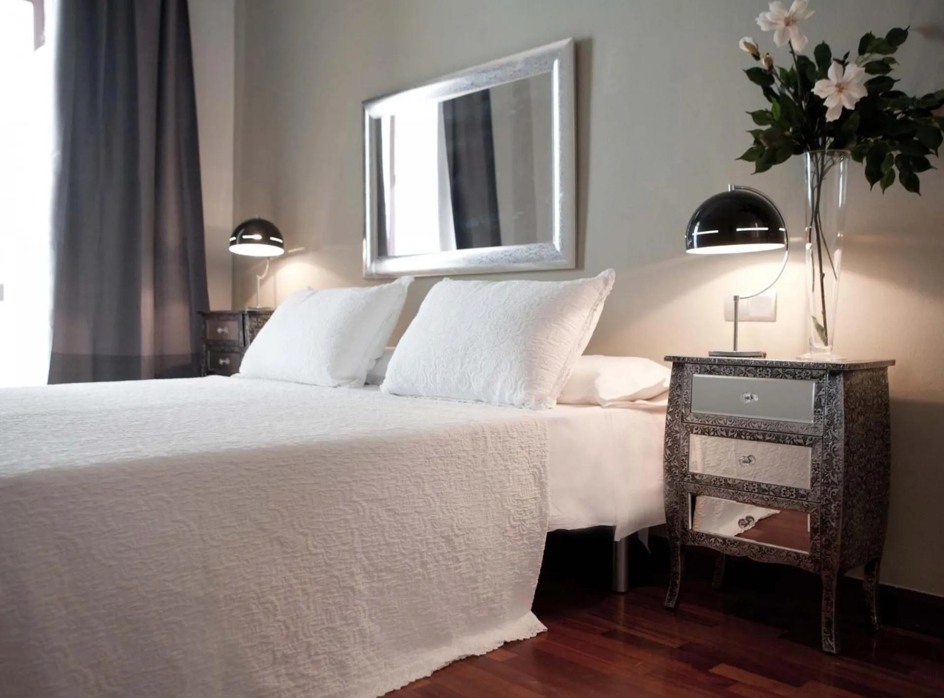 Bed in BCN Rambla Catalunya Apartments