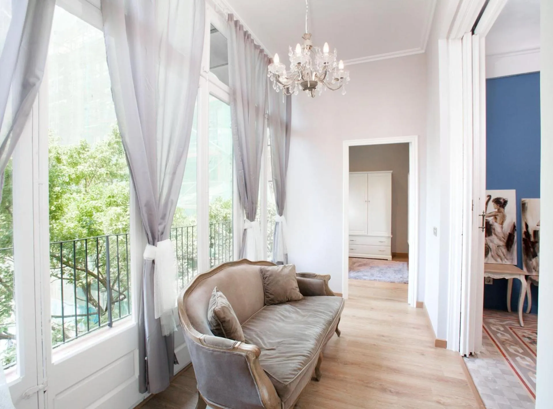 BCN Rambla Catalunya Apartments