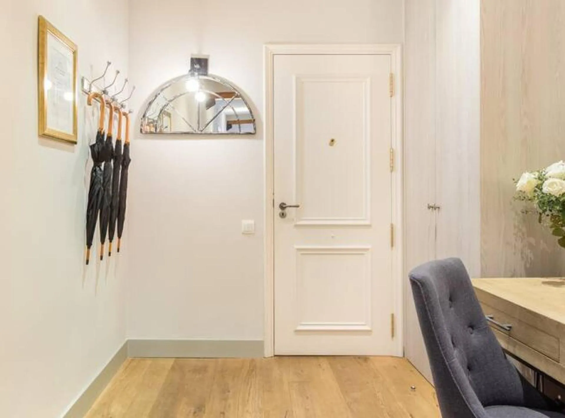 Lobby or reception in BCN Rambla Catalunya Apartments