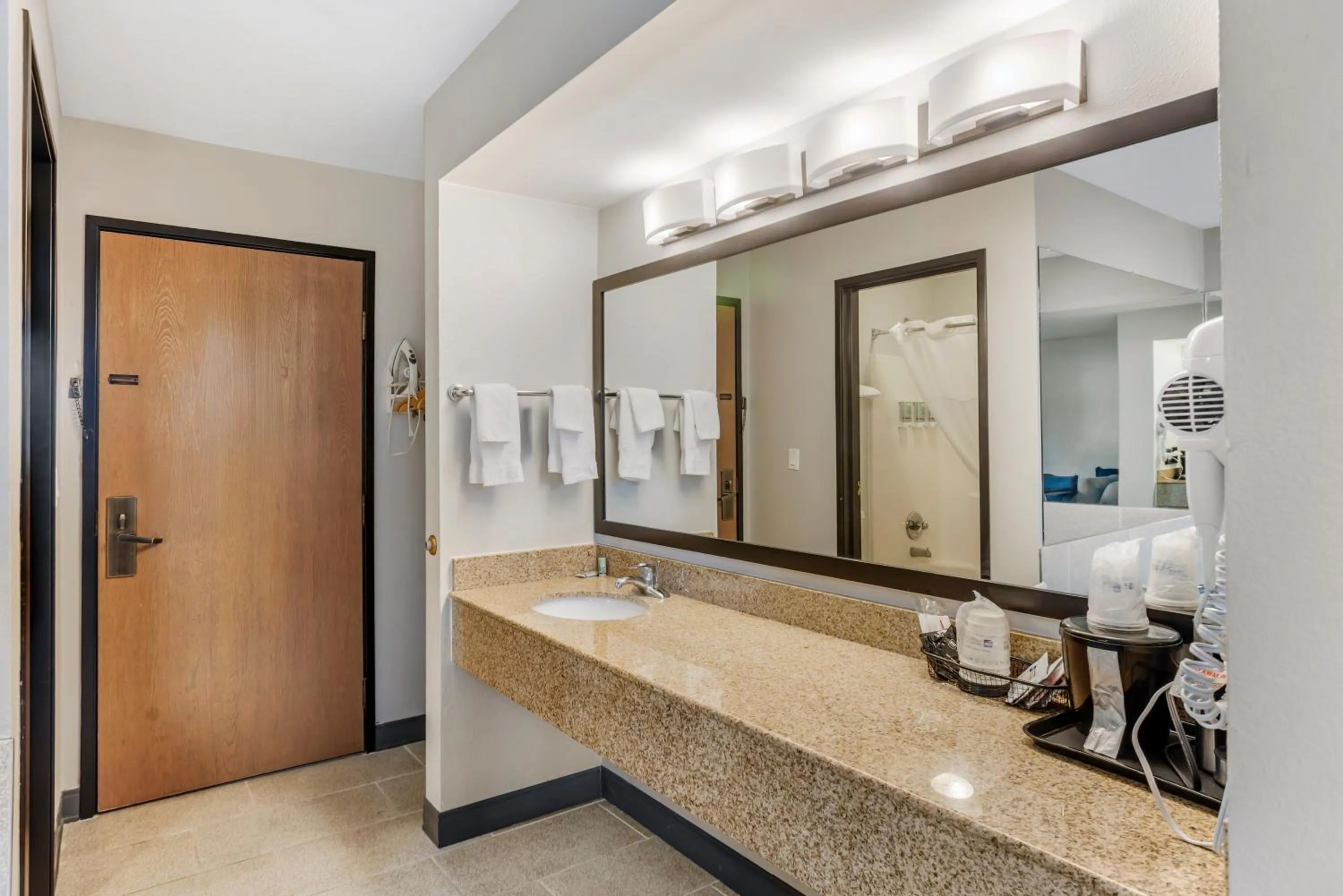 Bathroom in Best Western Shippensburg